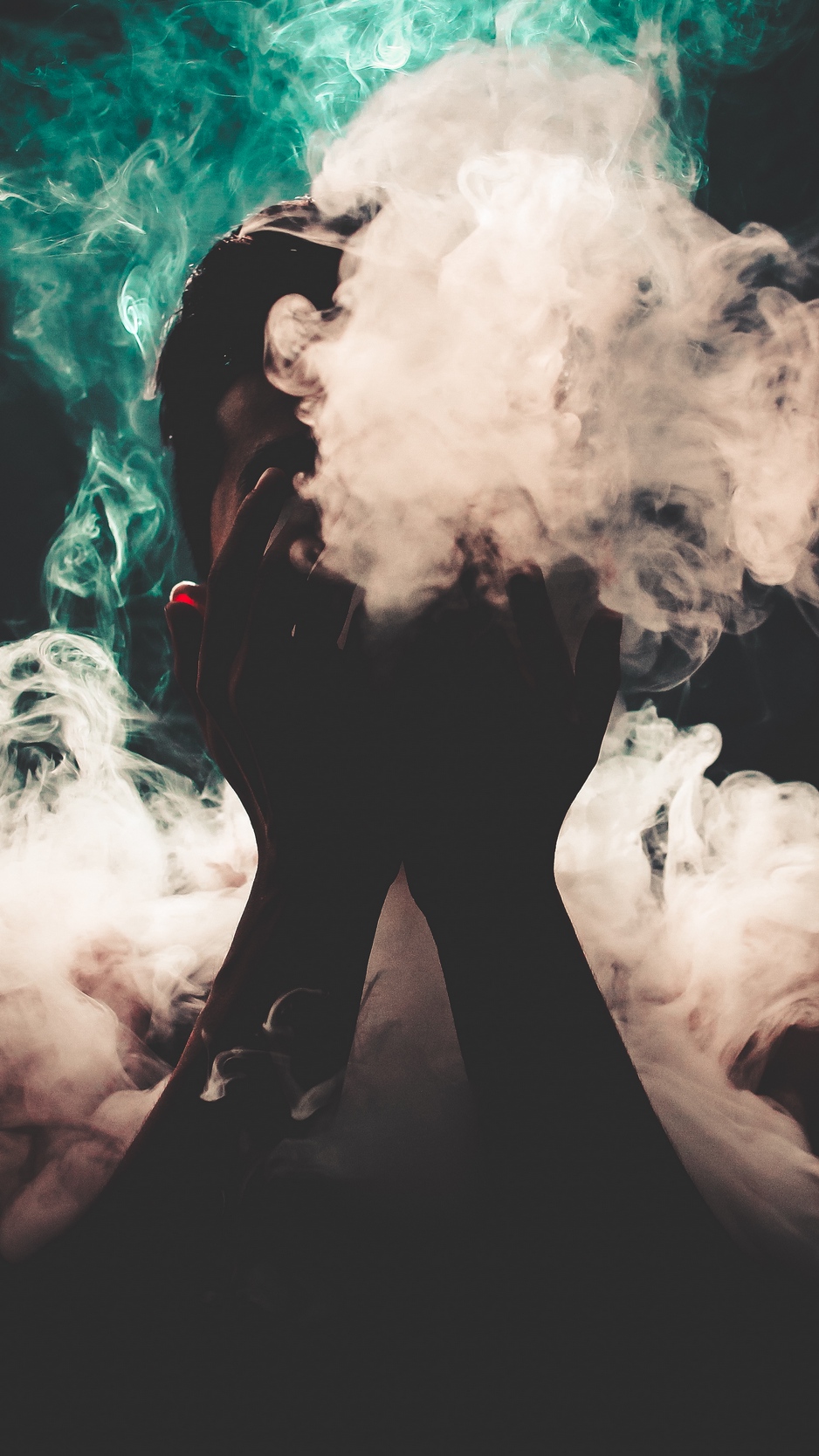 Wallpaper Man, Smoke, Hands, Colorful Smoke - Smoke Wallpaper For Laptop - HD Wallpaper 