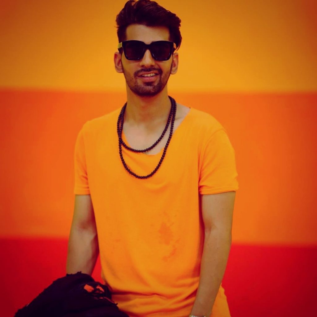 Maninder Buttar - HD Wallpaper 