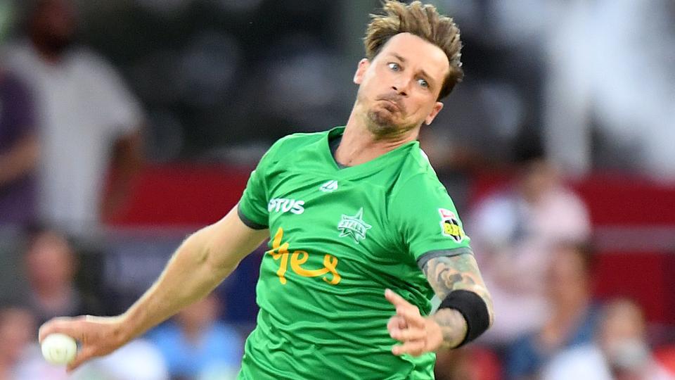 Dale Steyn Of The Stars Bowls During The Big Bash League - Dale Steyn In Bbl - HD Wallpaper 