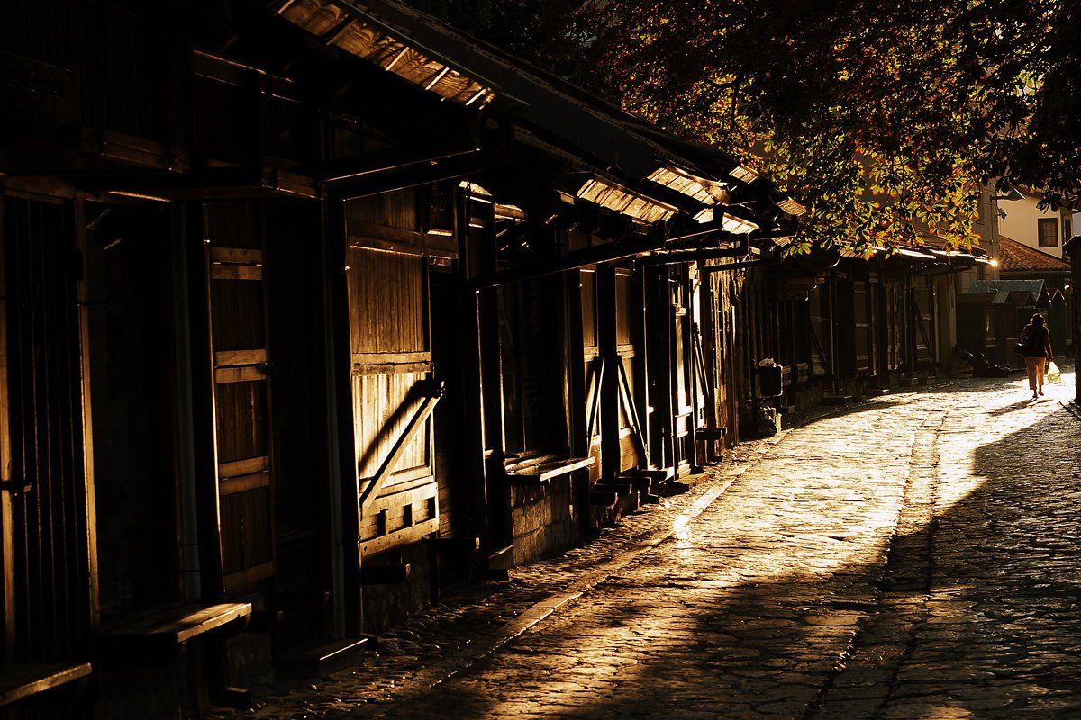 The City Sarajevo Hemon - Darkness - HD Wallpaper 