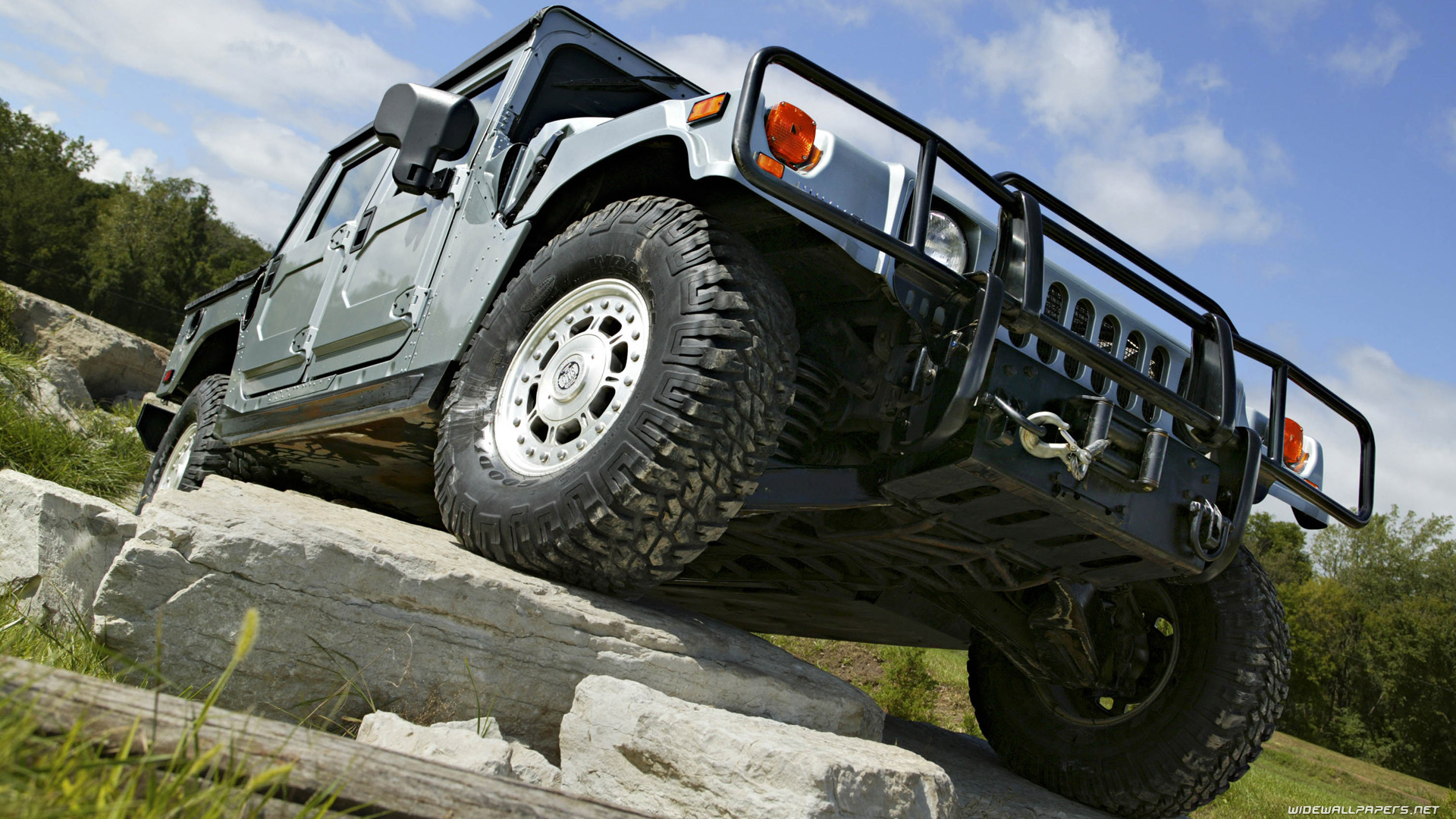 Hummer H1 Alpha - HD Wallpaper 