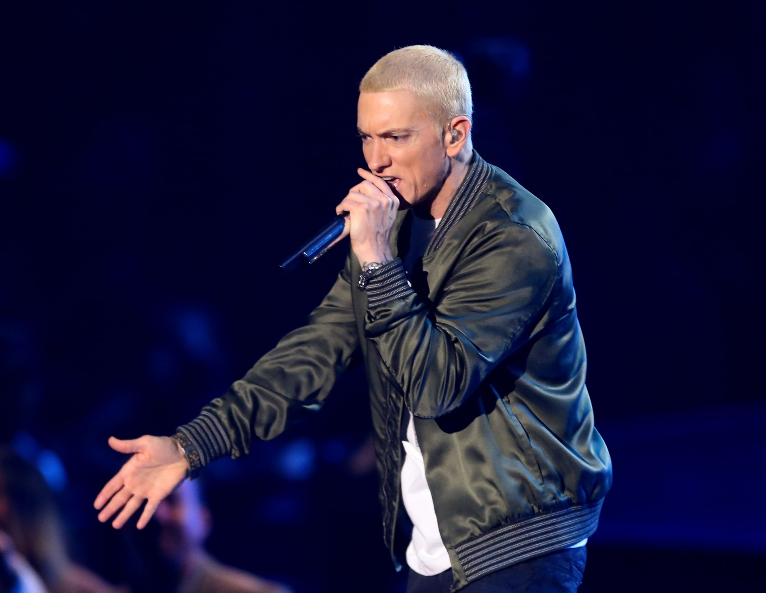 03 05 Eminem - Eminem New Album 2018 - HD Wallpaper 