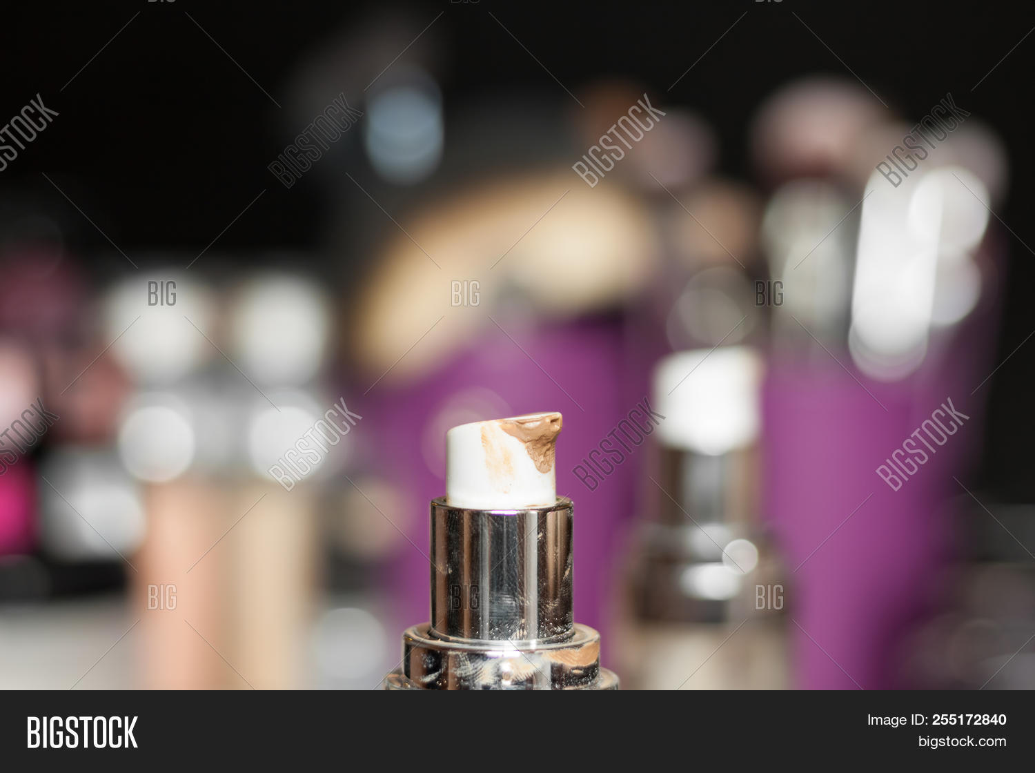 Asian Women With Whip - HD Wallpaper 