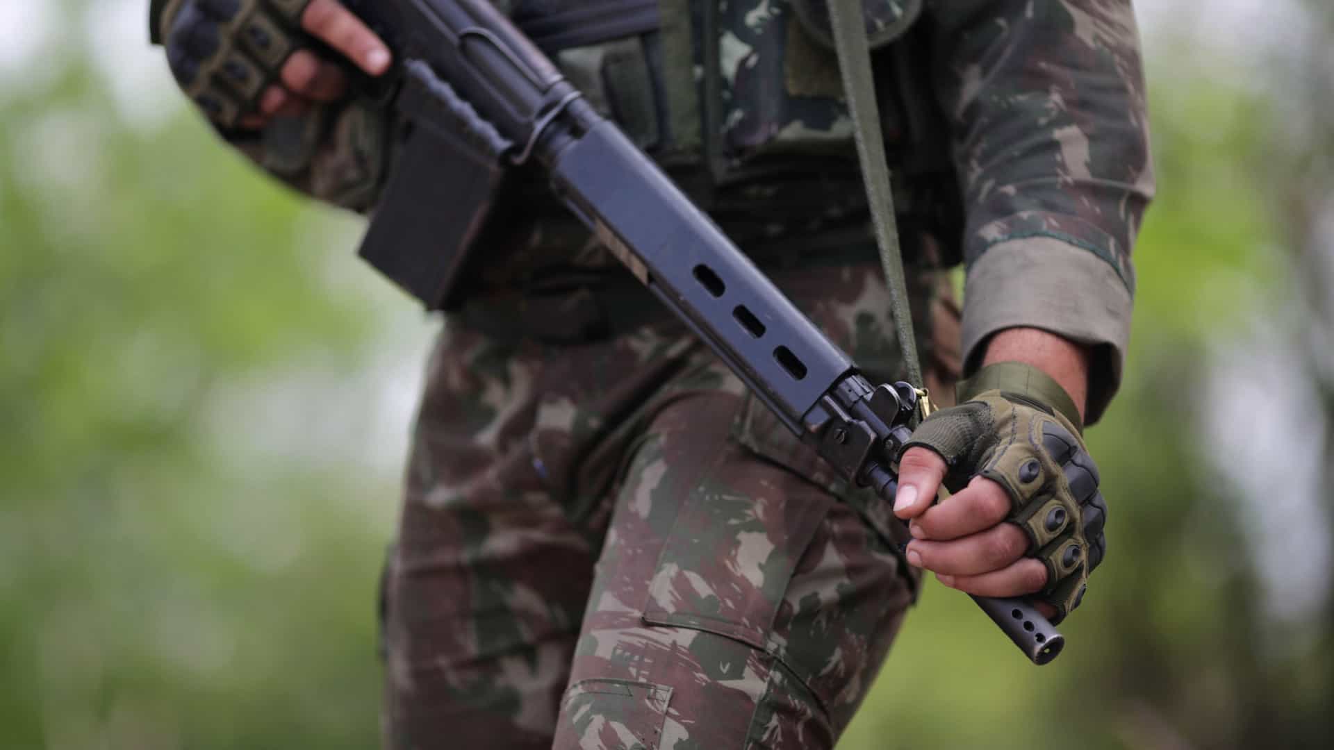 Nove Militares Suspeitos De Disparar Contra Carro Em - Exercito Brasileiro - HD Wallpaper 