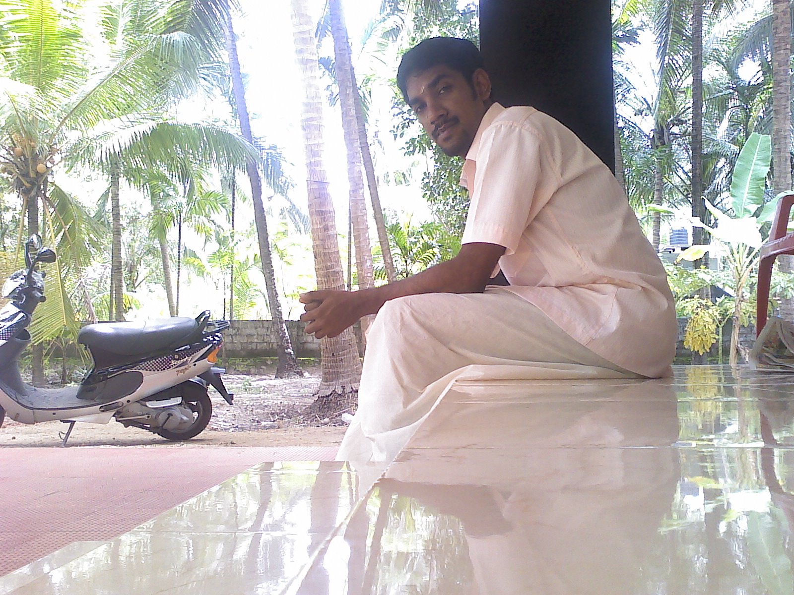 Name Sandeep Download Free Name Sandeep Bollywood Wallpapers,movies - Sitting - HD Wallpaper 