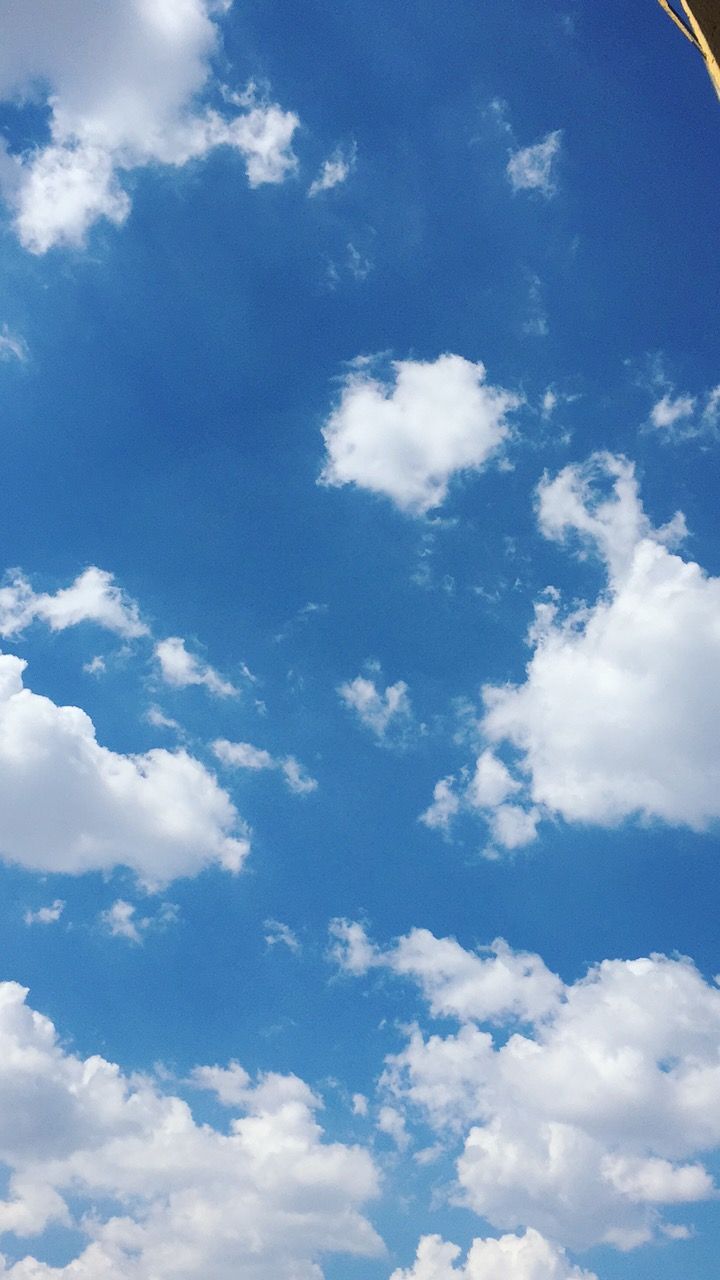 আমার একলা আকাশ থমকে গেছে - HD Wallpaper 