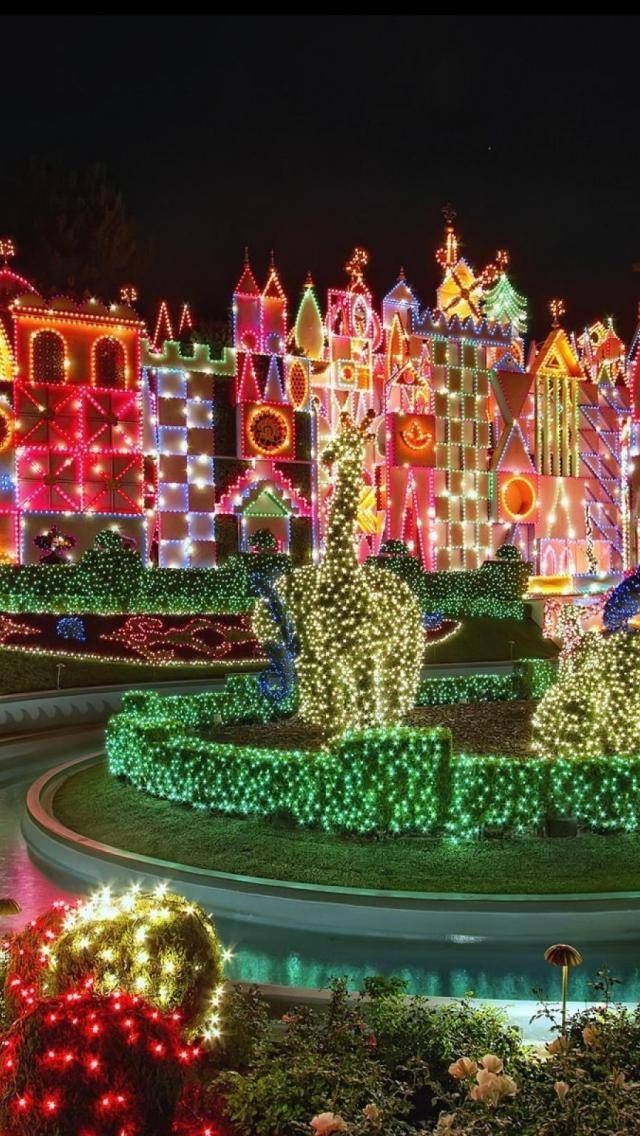 Christmas Lights Display Background - HD Wallpaper 