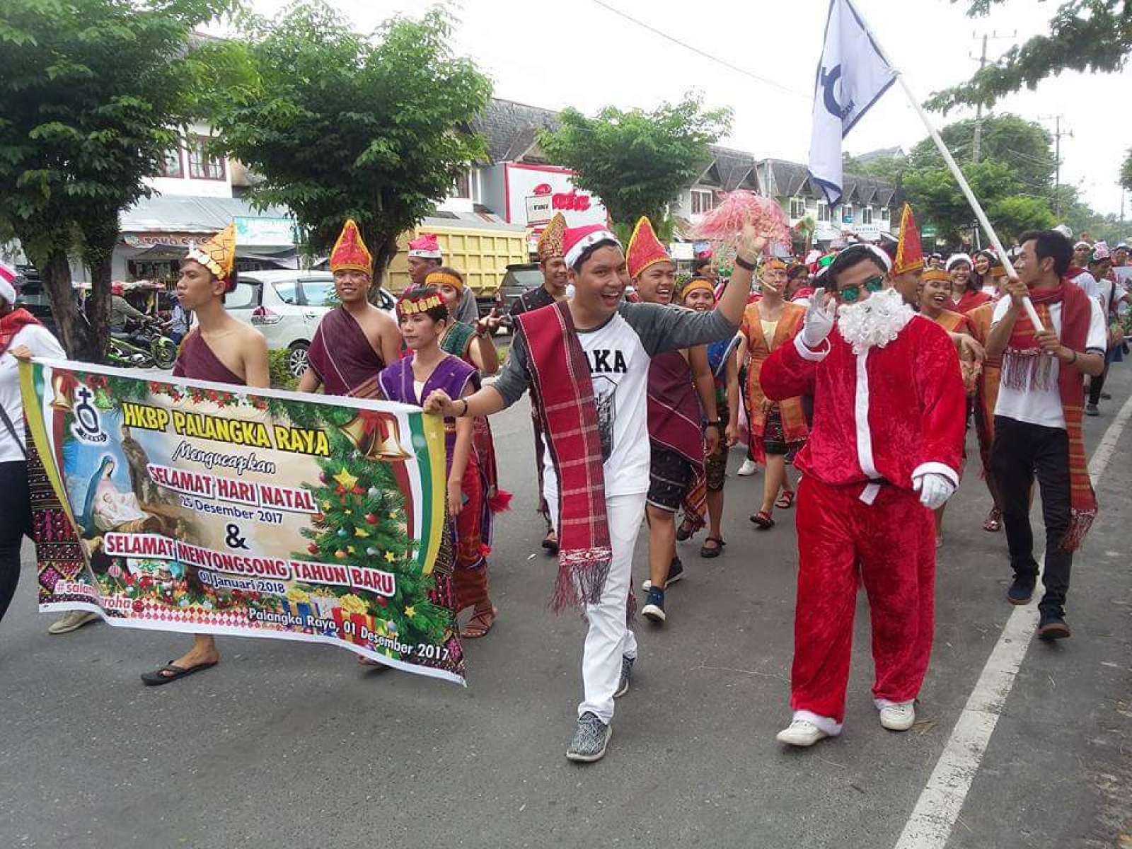 Post Thumb - Parade Natal Palangkaraya 2018 - HD Wallpaper 