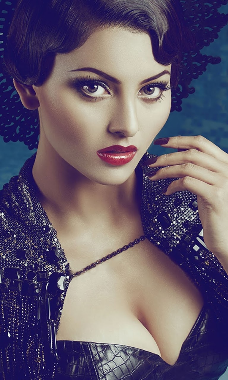 Urvashi Rautela 2015 Galaxy Note Hd Wallpaper - Urvashi Rautela Hd - HD Wallpaper 