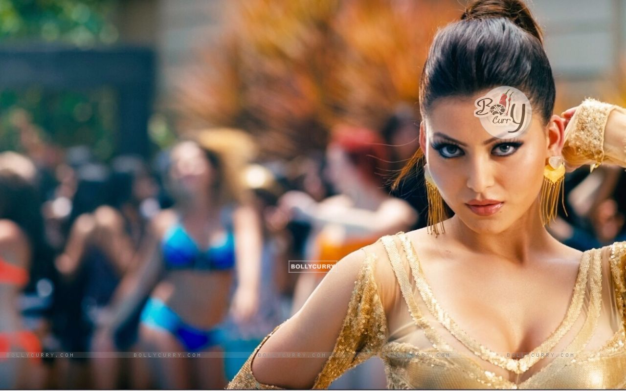 Urvashi Rautela Sizzles In The Upcoming Film Bhaag - Beautiful Rautela Hd Urvashi Hd - HD Wallpaper 