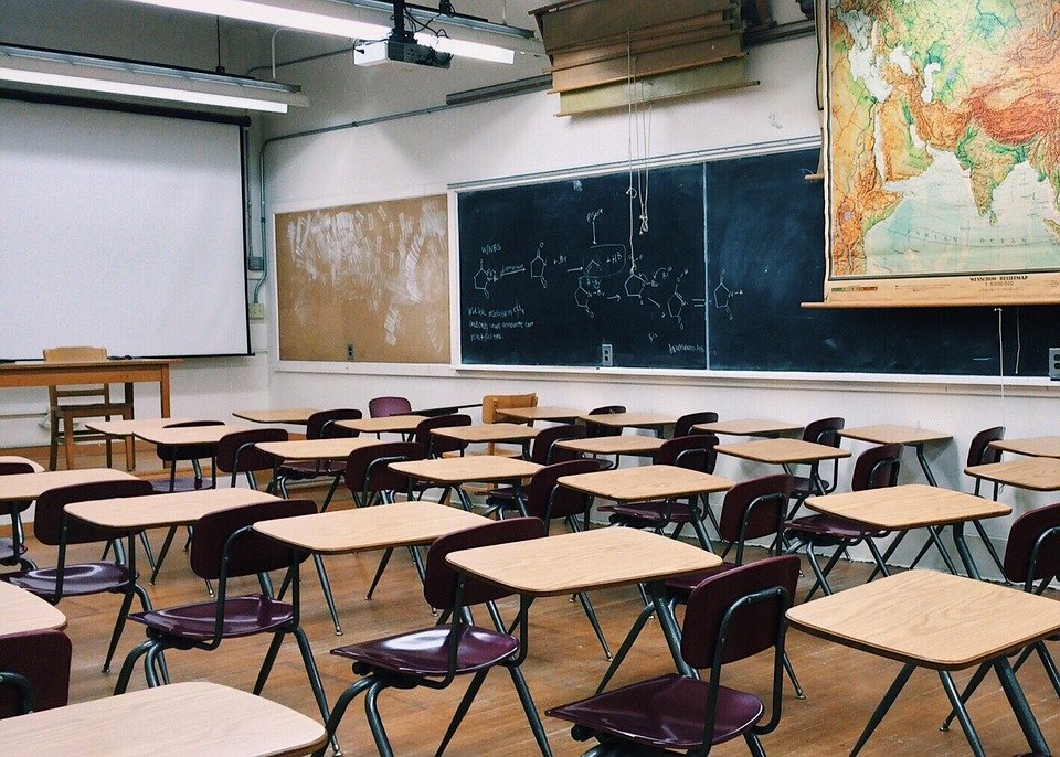 Class Room In 2017 - HD Wallpaper 
