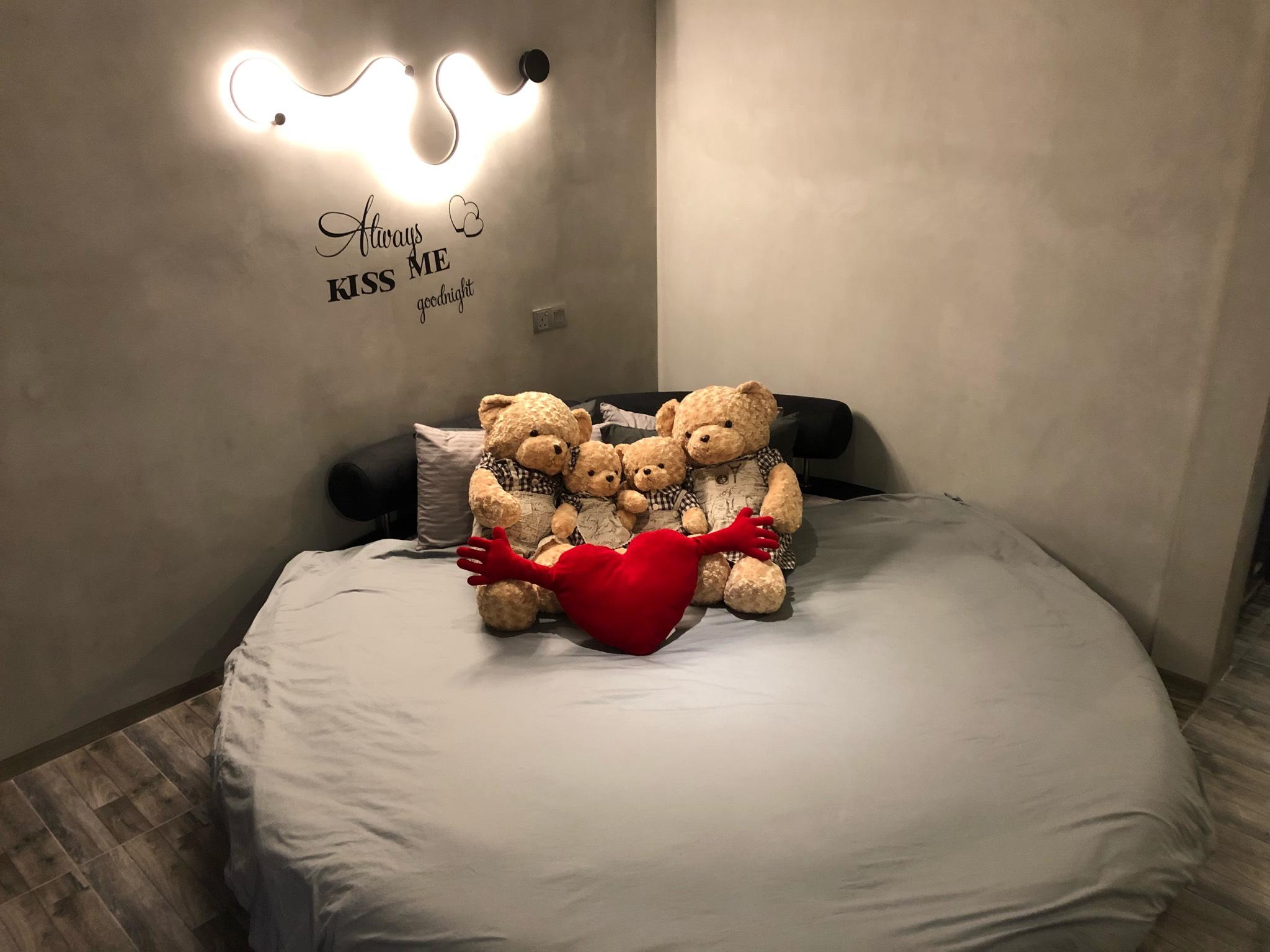 Ipoh Zing Vale Couple - HD Wallpaper 