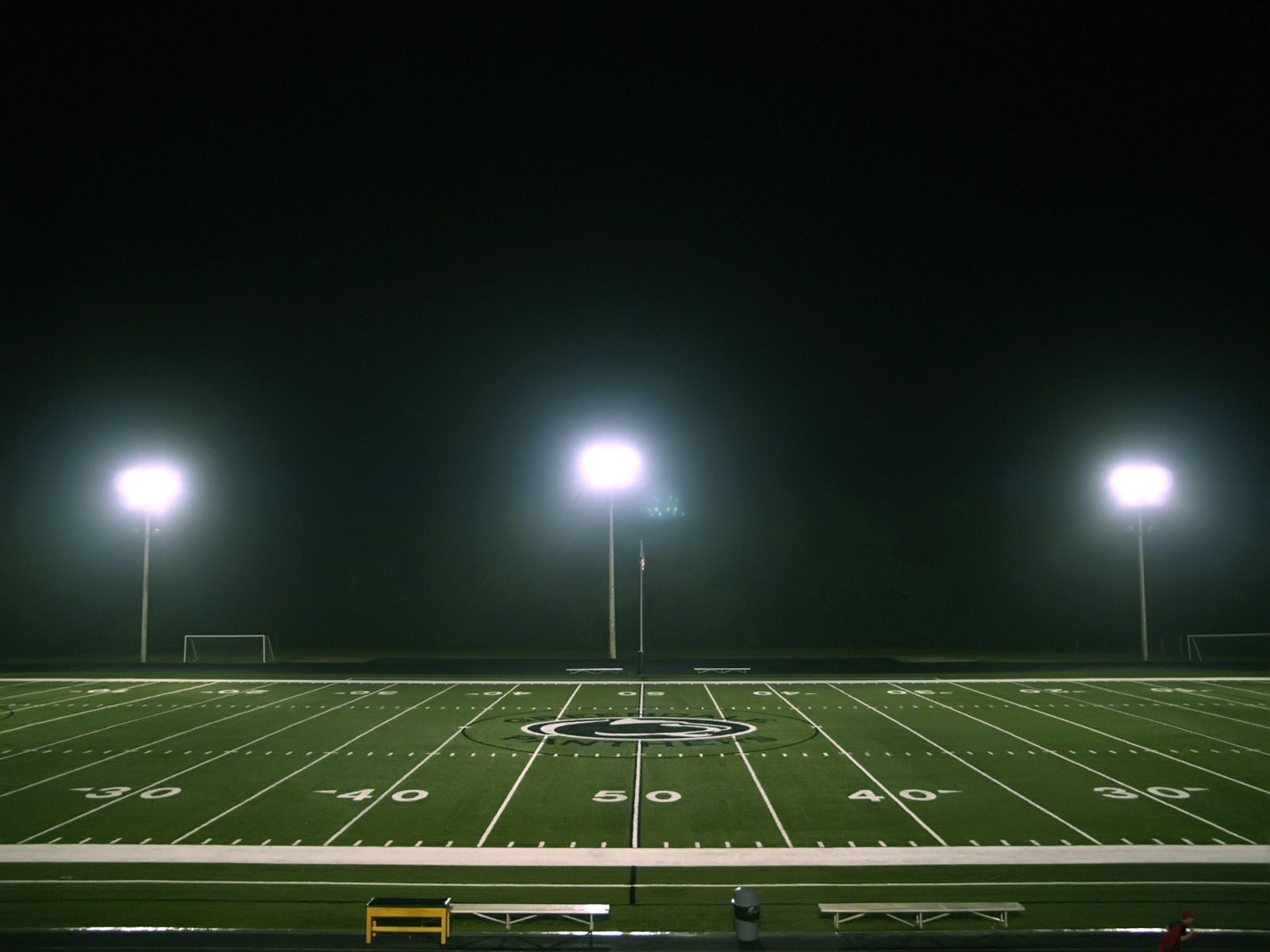 Football Field Hd Cool 7 Hds Wallpaper Ppt Backgrounds - Ampere-hour - HD Wallpaper 