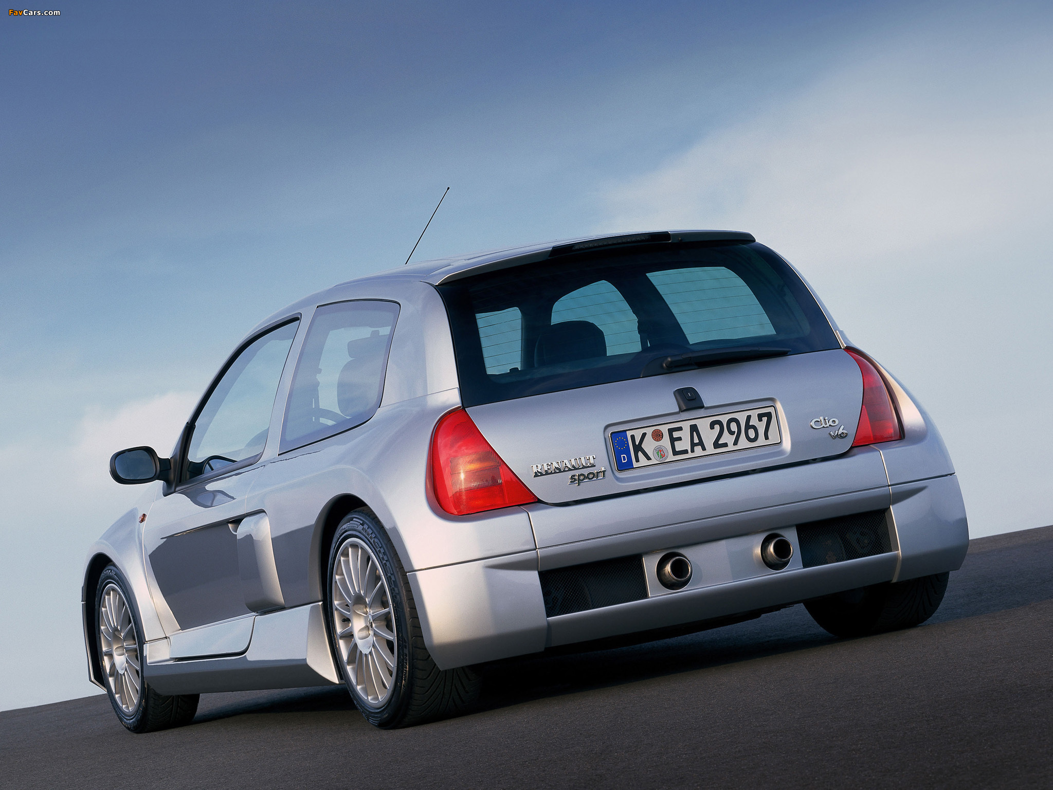 Renault Clio V6 Sport 1999 2001 Wallpapers - HD Wallpaper 