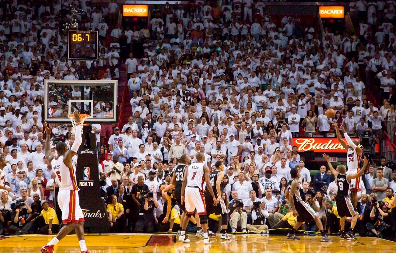 Photo Wallpaper Miami, Nba, Finals, Basketball, James, - Miami Heat Ray Allen Shot - HD Wallpaper 