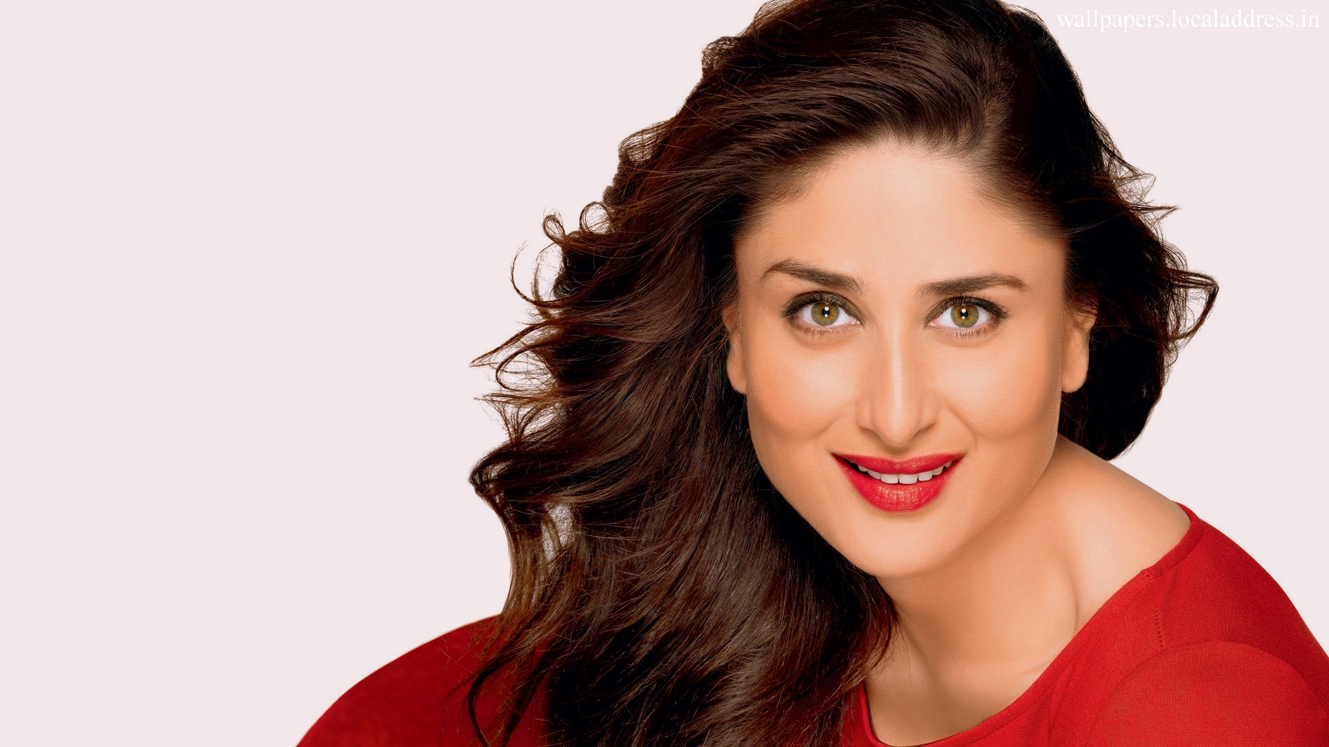 Kareena Kapoor Widescreen Wallpapers - Kareena Kapoor - HD Wallpaper 