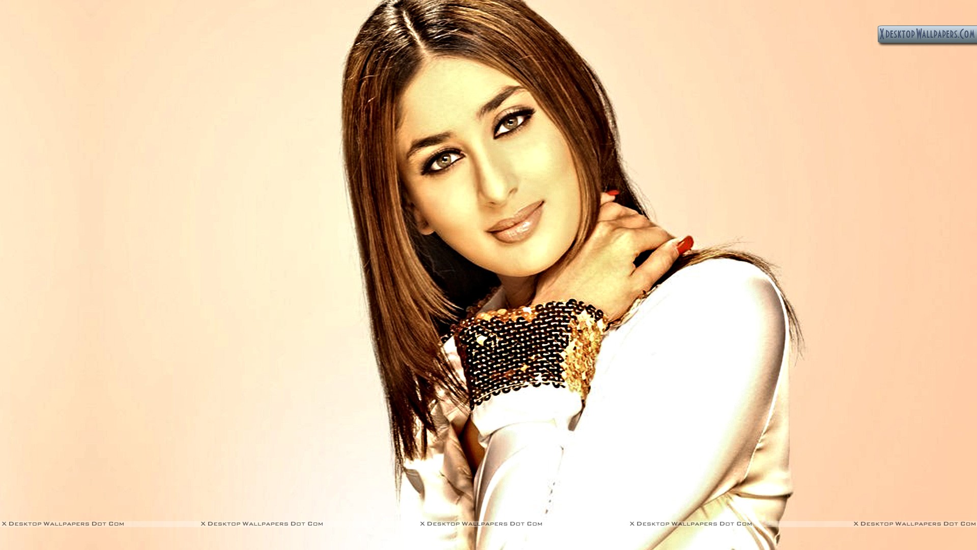 Kareena Kapoor Smile Full Hd Images Download - HD Wallpaper 