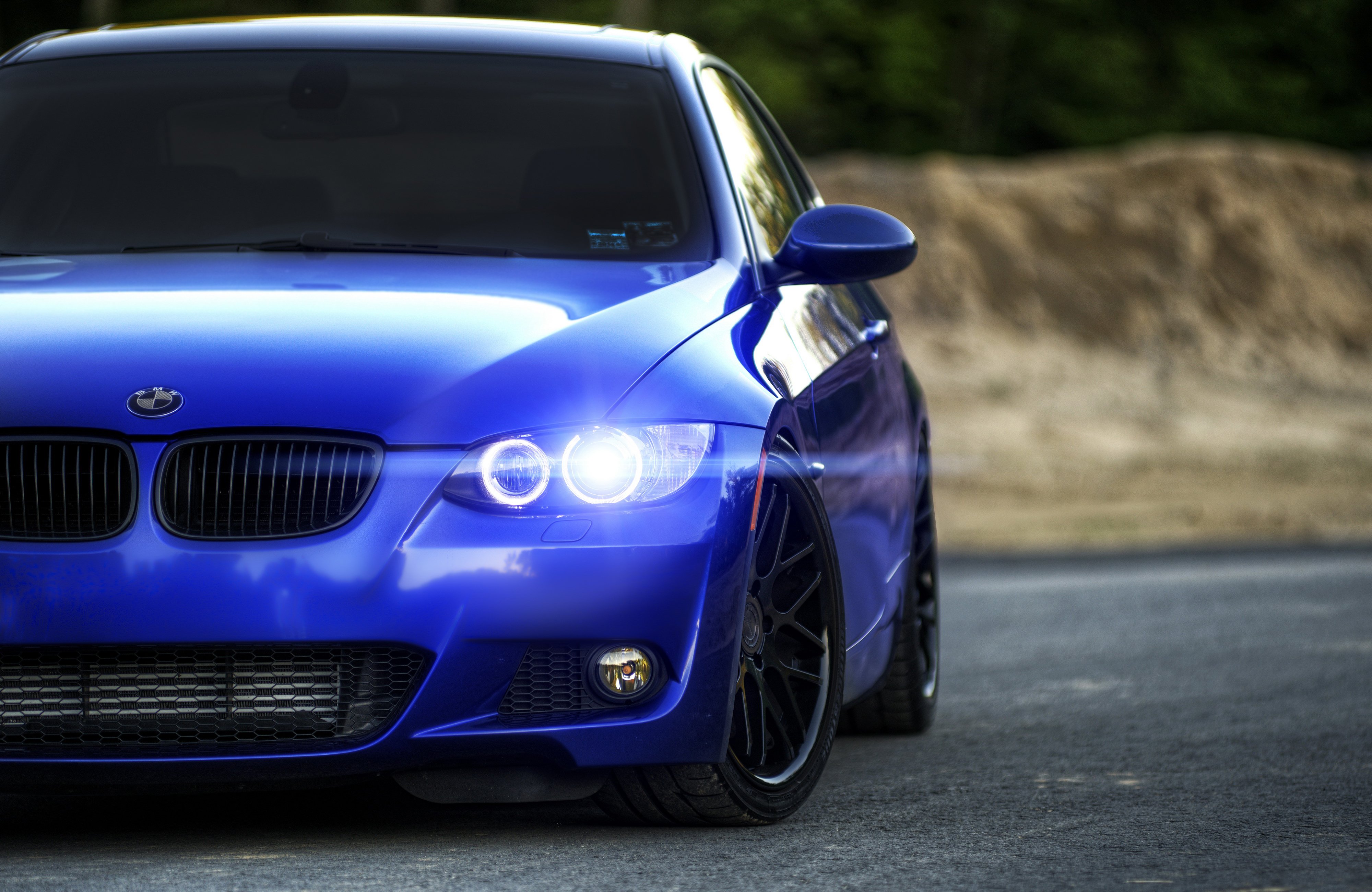 1920x1200, Car, Bmw, Rims, Blurred, Blue Cars Wallpapers - Blur Background With Car - HD Wallpaper 