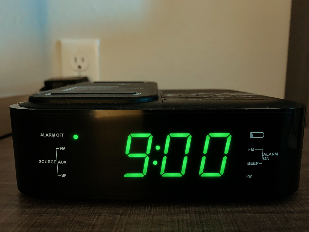 9 Am Alarm Clock - HD Wallpaper 