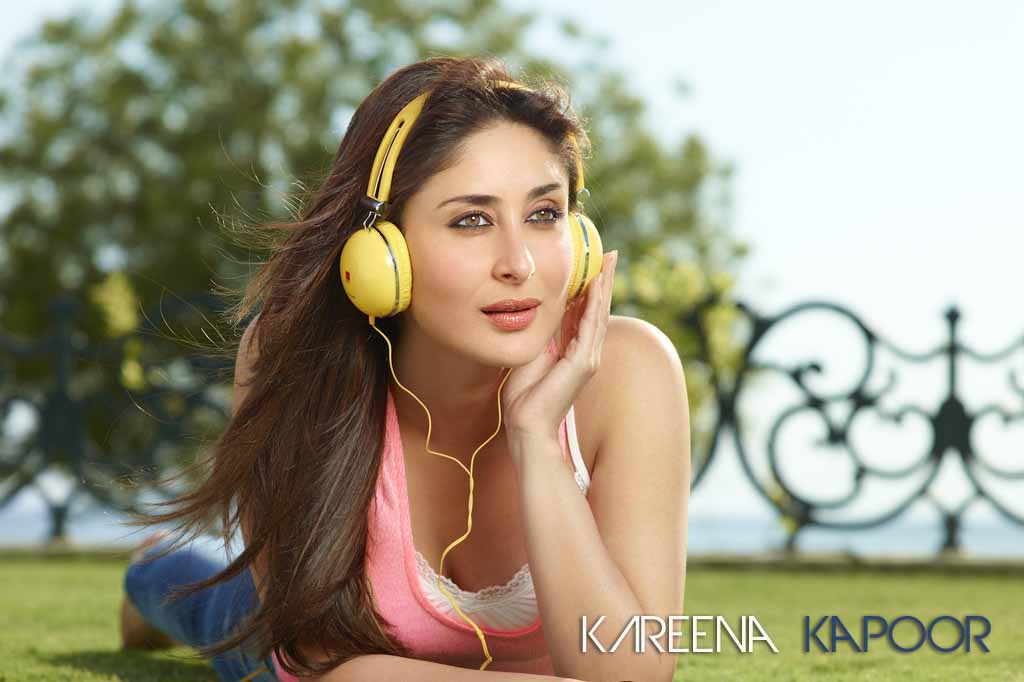 Beautiful Kareena Kapoor Beauty - 1024x682 Wallpaper 