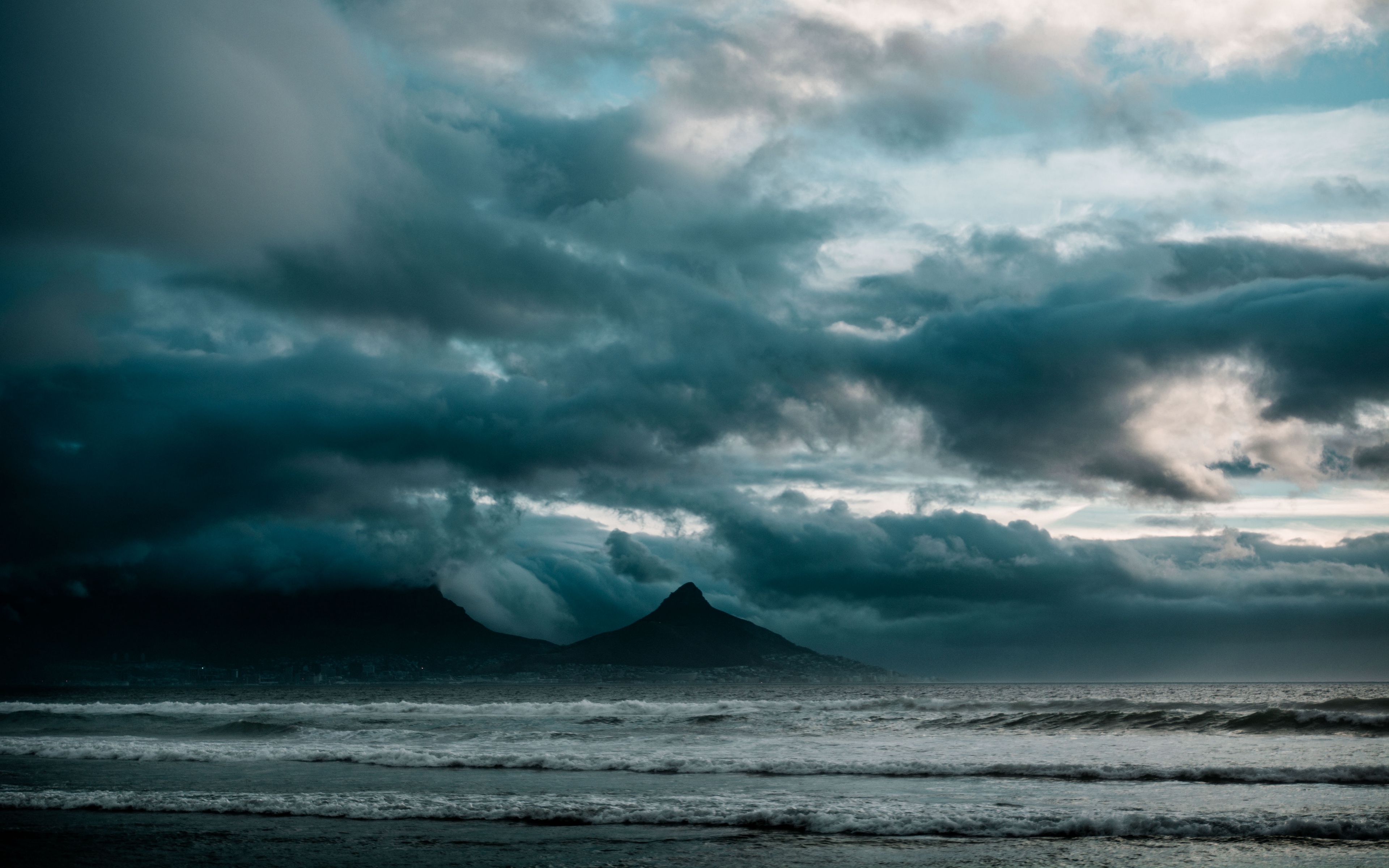 Wallpaper Ocean, Surf, Rocks, Clouds, Overcast, Storm - Ultra Hd Wallpaper Surf 4k - HD Wallpaper 