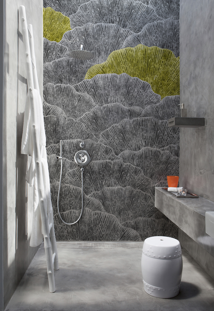 Interir Deisgner Sophie Robinson Discusses The Benefits - Waterproof Wallpaper For Bathrooms - HD Wallpaper 