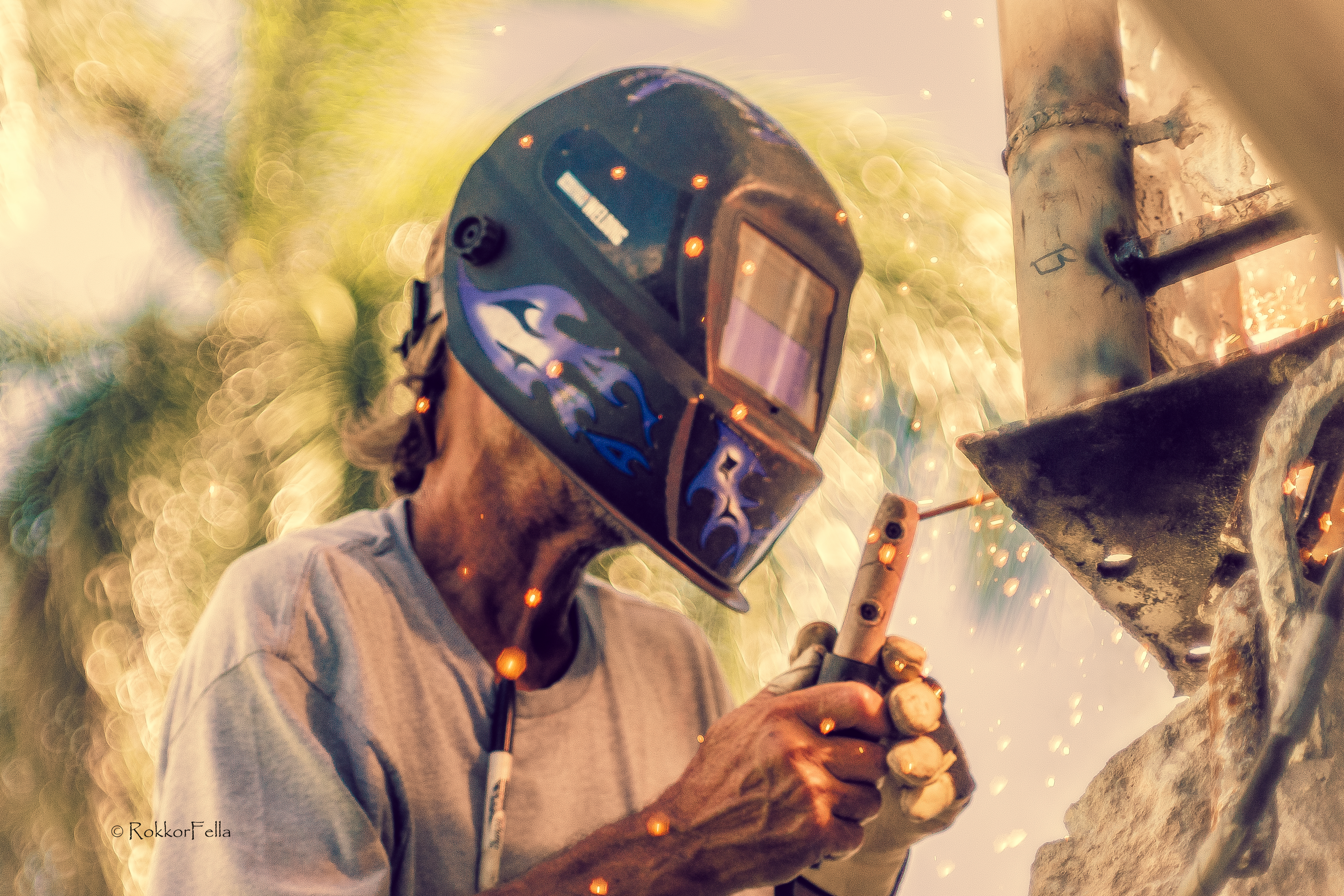 Welding Wallpaper - HD Wallpaper 