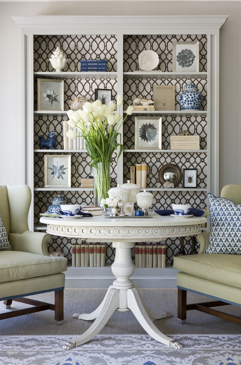 Wallpapered Bookcase - HD Wallpaper 