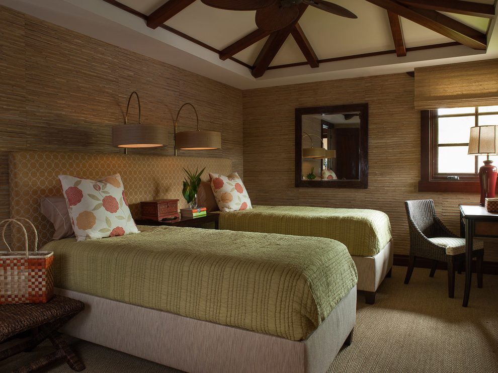 Hawaii Red Grasscloth Wallpaper Bedroom Tropical With - Bedroom - HD Wallpaper 