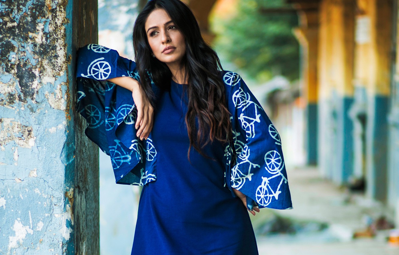 Photo Wallpaper Girl, Eyes, Beautiful, Model, Pretty, - Girl - HD Wallpaper 