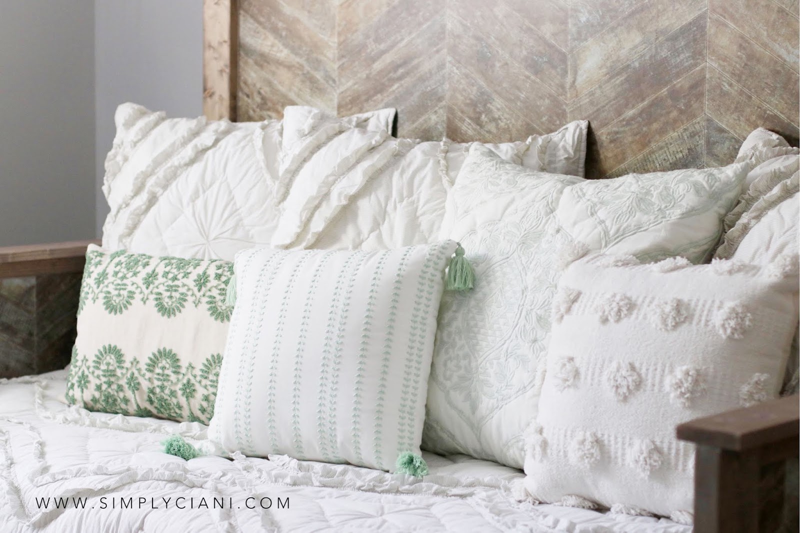 Cushion - HD Wallpaper 