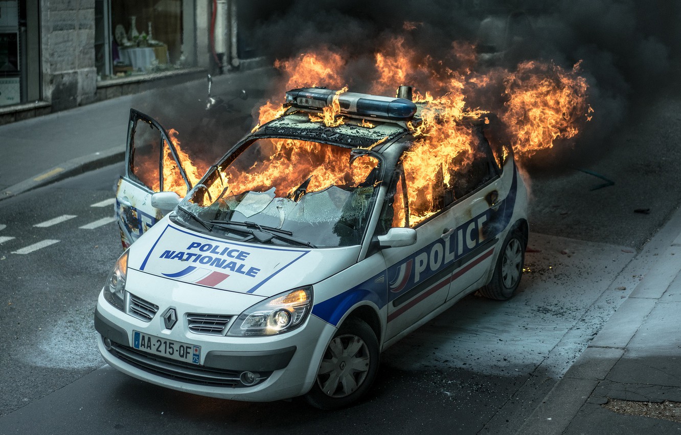 Photo Wallpaper Fire, Flame, Street, Car, Police - Car Police Fire - HD Wallpaper 