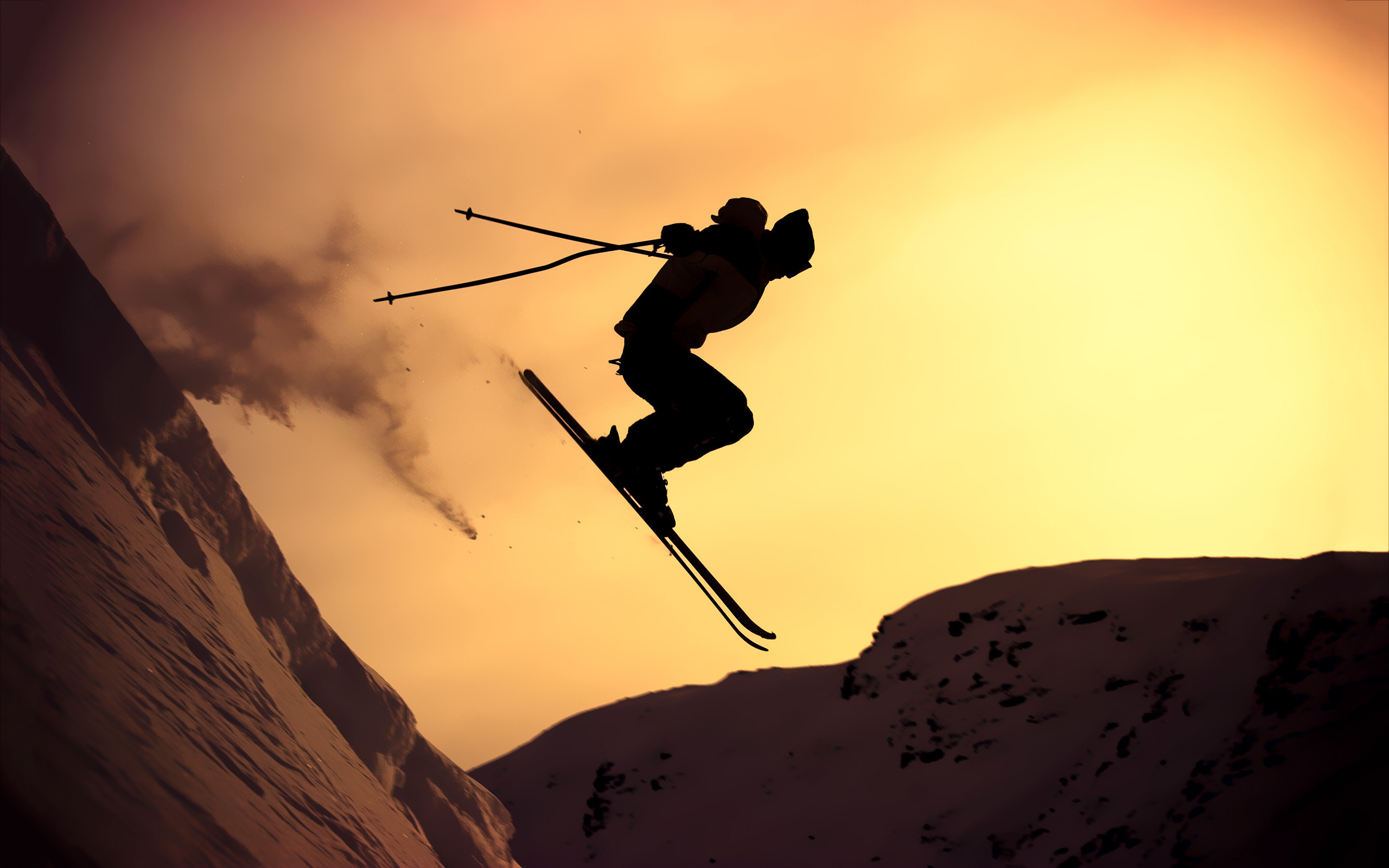 Skiing Sport Wallpaper - HD Wallpaper 