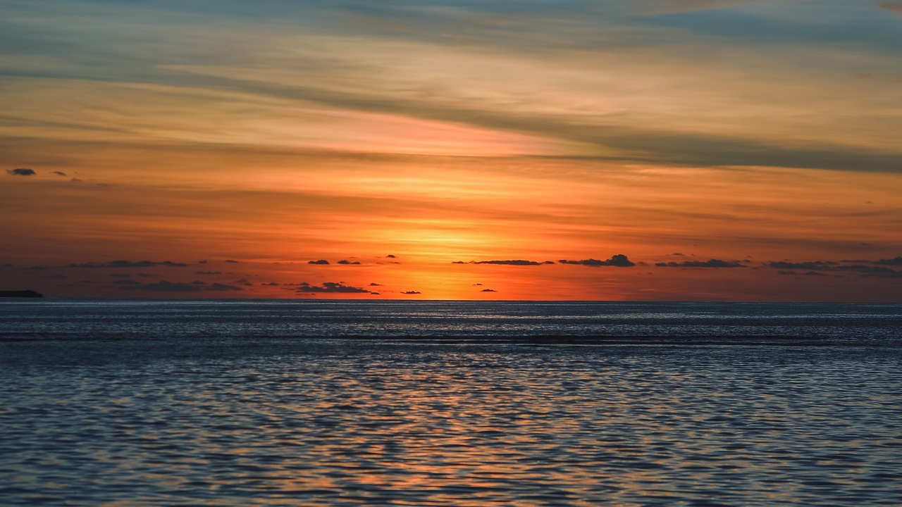 Wallpaper Sea, Horizon, Sunset, Clouds, Sky, Ripples, - Sunset - HD Wallpaper 