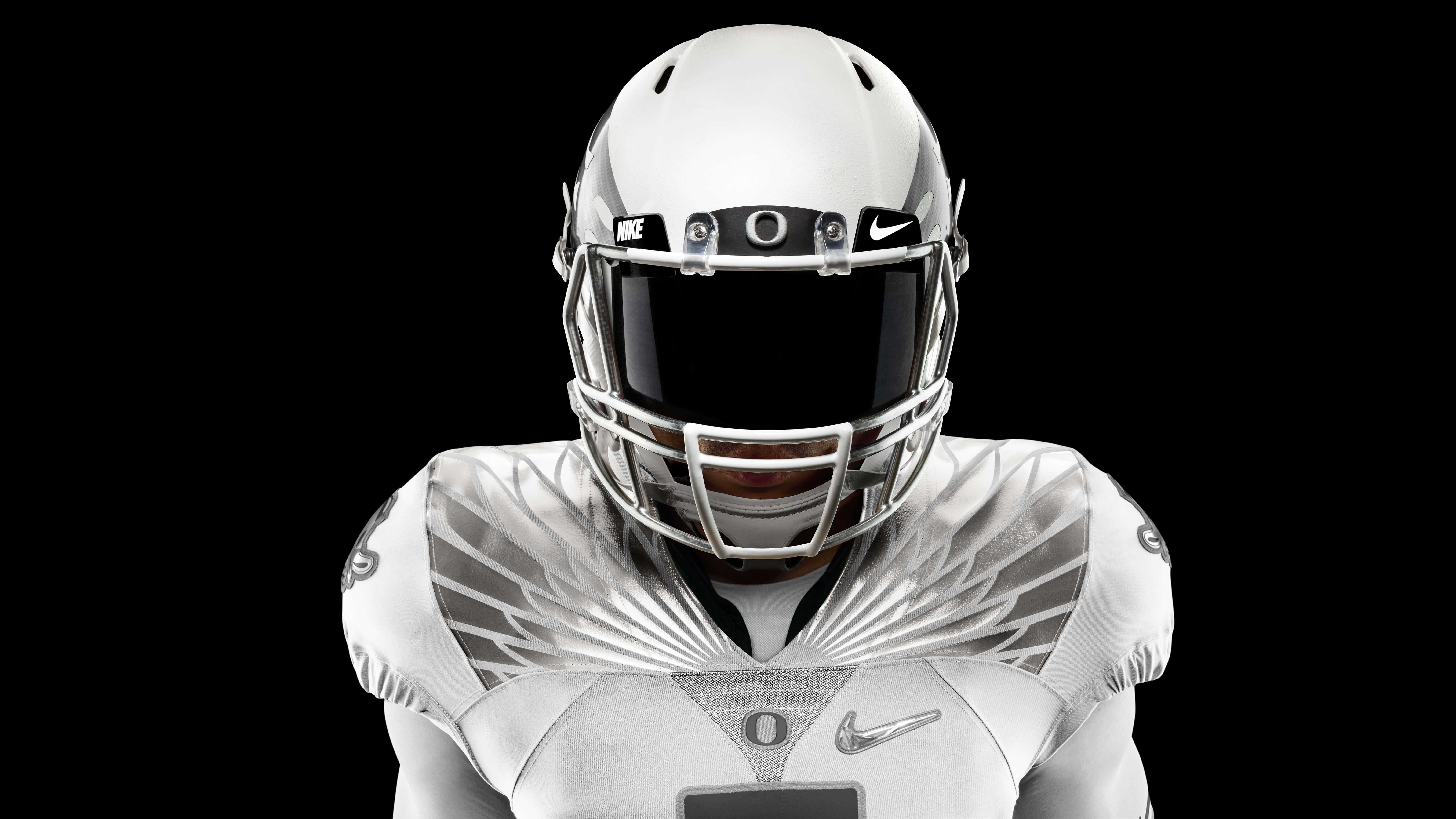 American College Football Nike Jersey Uhd 8k Wallpaper - Oregon Ducks White Jerseys - HD Wallpaper 