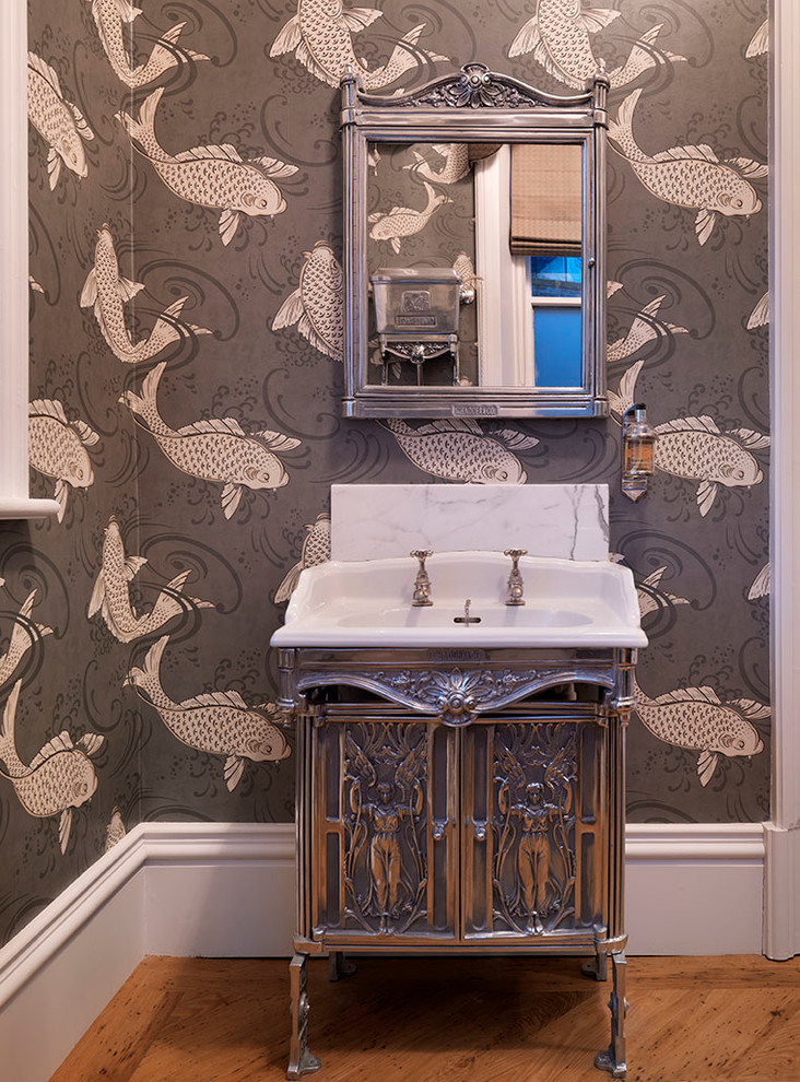 United Kingdom Whimsical Wallpaper With Bronze Toilet - Victorian Powder Room - HD Wallpaper 