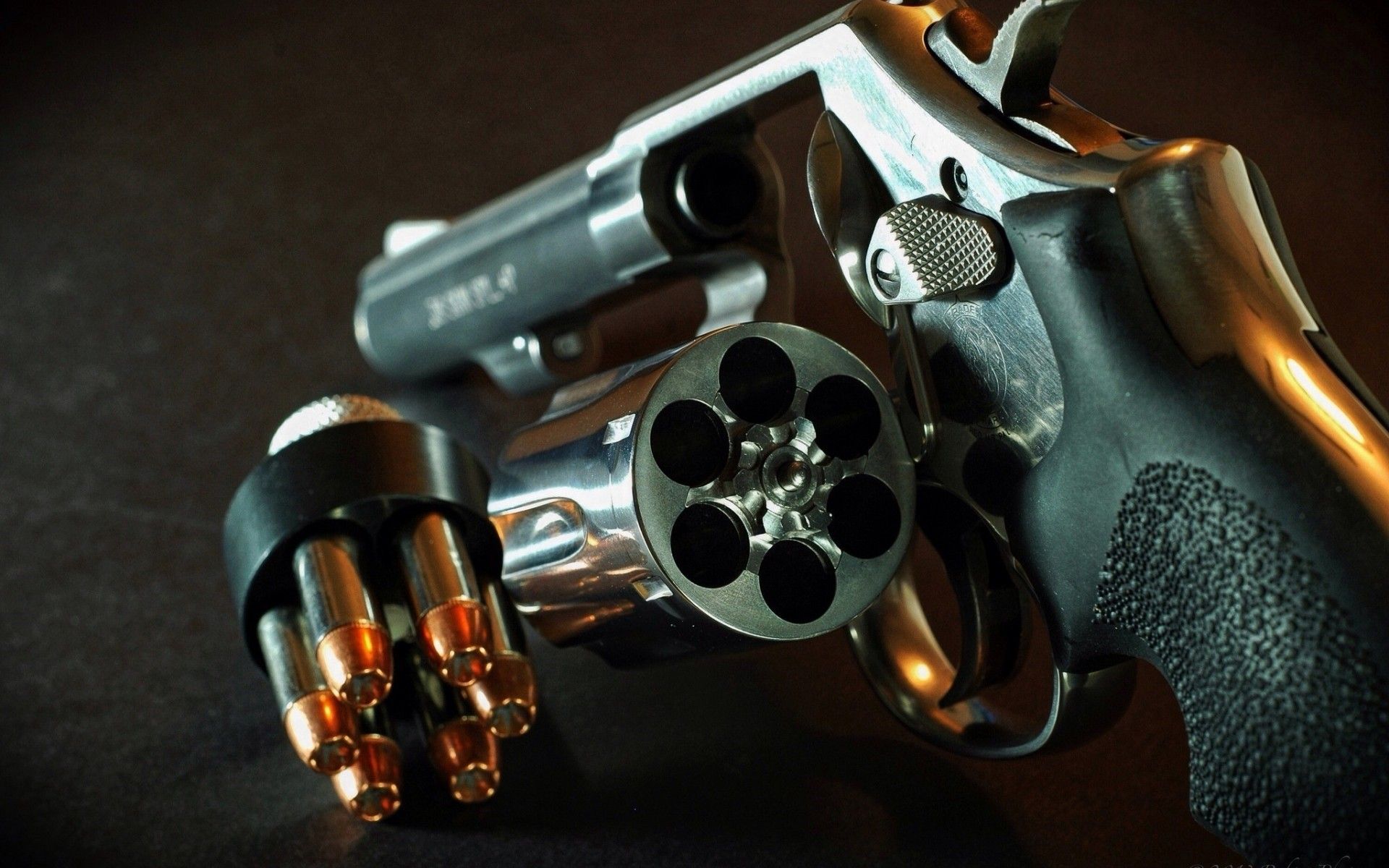 Revolver Wallpaper Hd - 1920x1200 Wallpaper - teahub.io