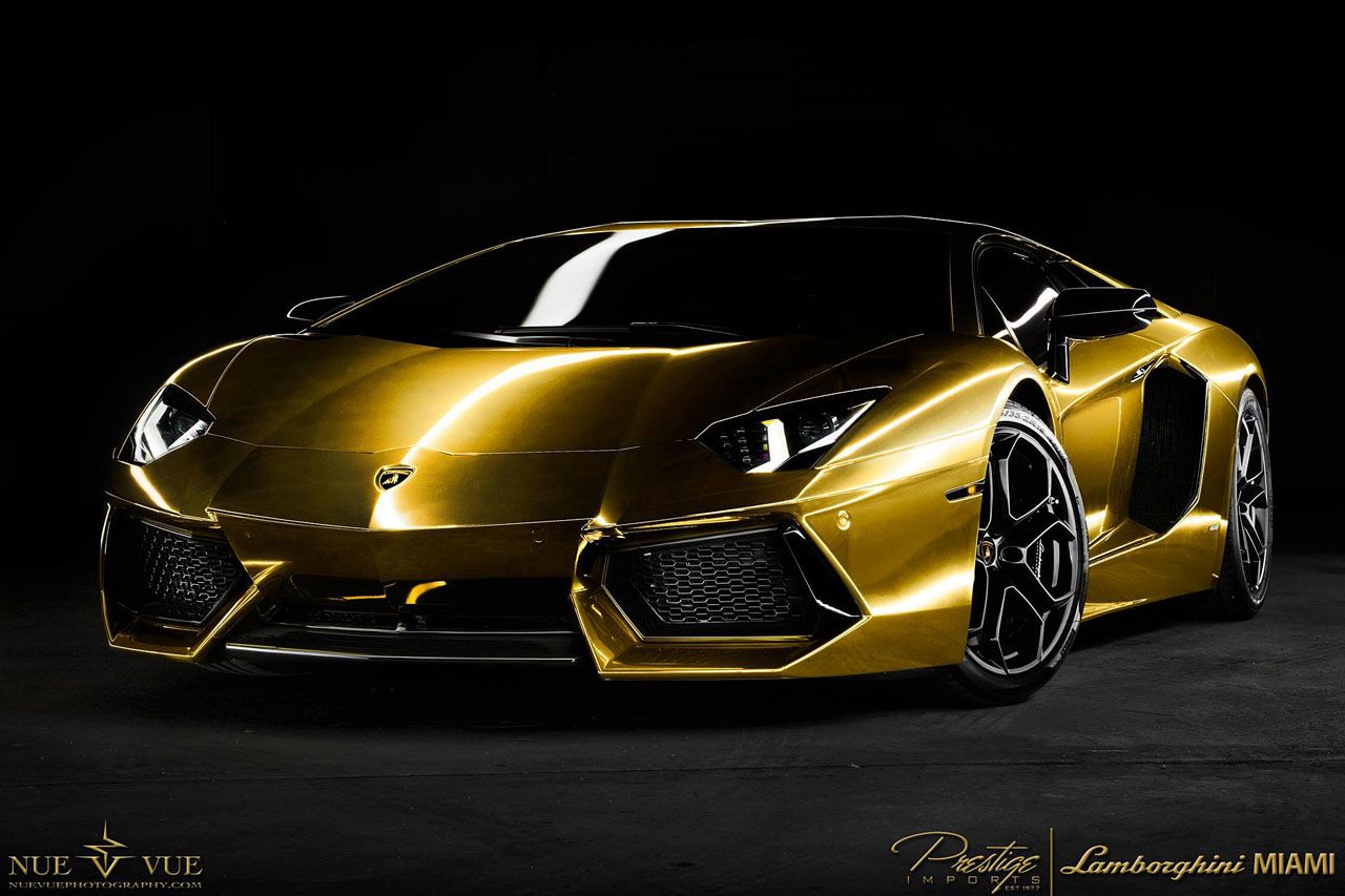 Gold Lamborghini Wallpapers - Gold Lamborghini Backgrounds - HD Wallpaper 