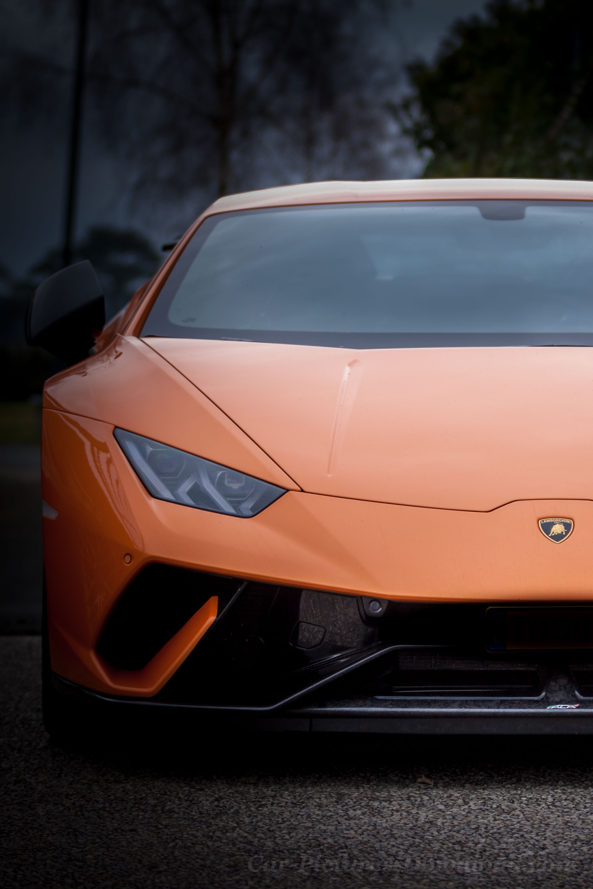 Lamborghini Wallpaper Iphone - HD Wallpaper 