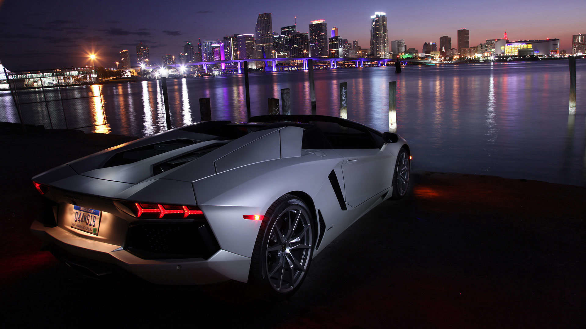Lamborghini Wallpaper 1080p Wallpapersafari - Cars Wallpaper For Laptop - HD Wallpaper 