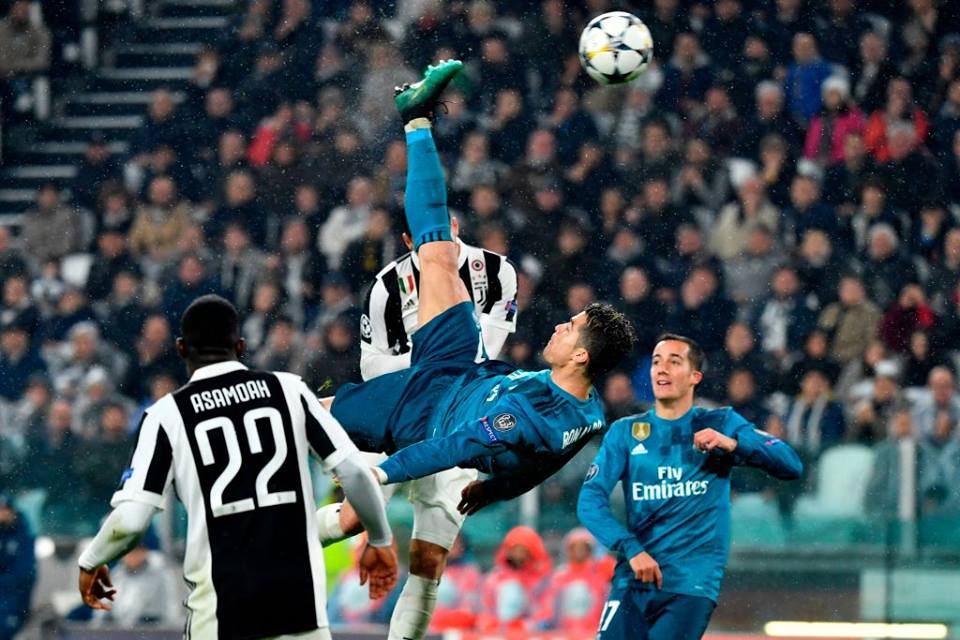 Cristiano Ronaldo Goal Juventus - HD Wallpaper 