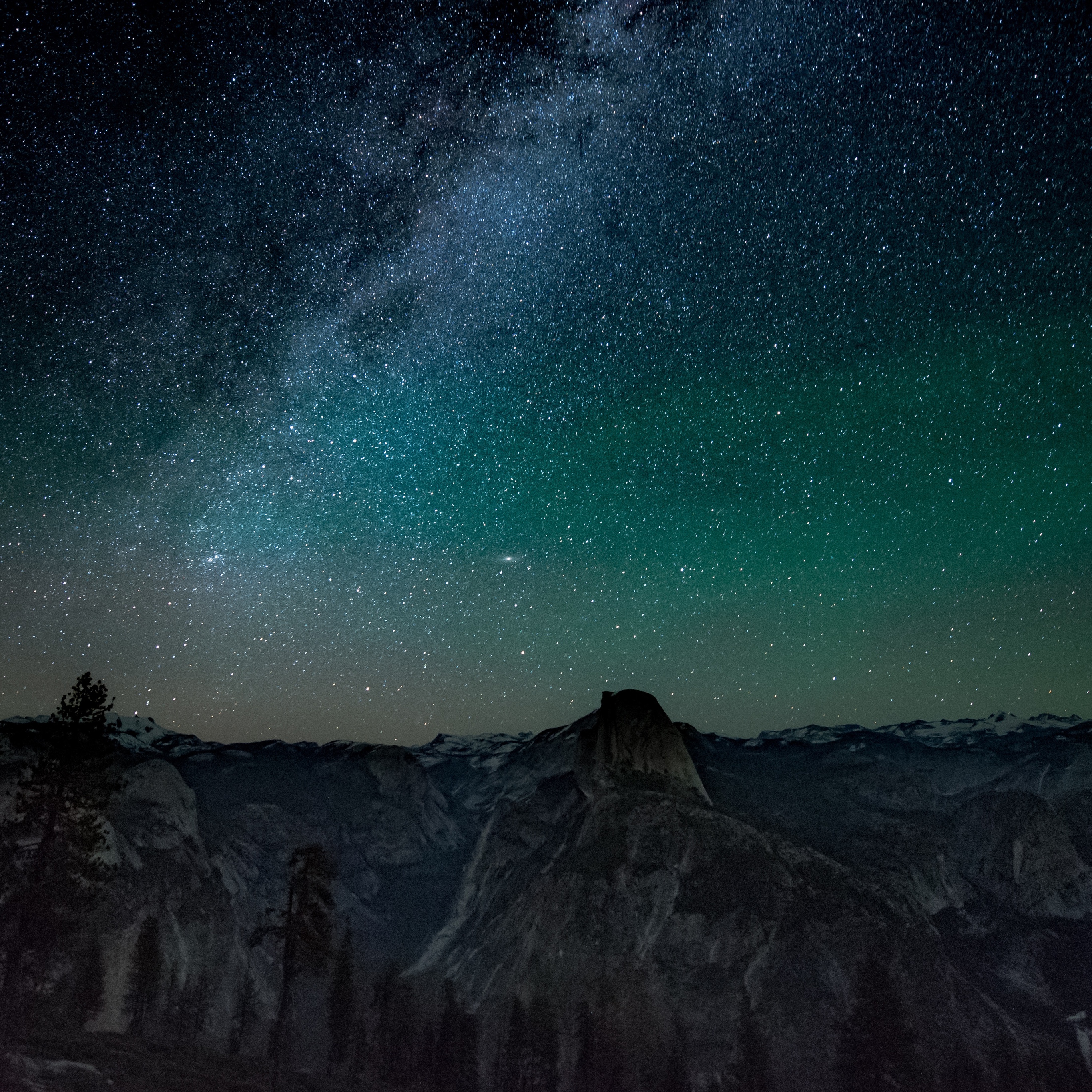 Night Sky Over Yosemite For Mac, Ipad, Iphone, And - High Resolution Wallpapers Ipad - HD Wallpaper 