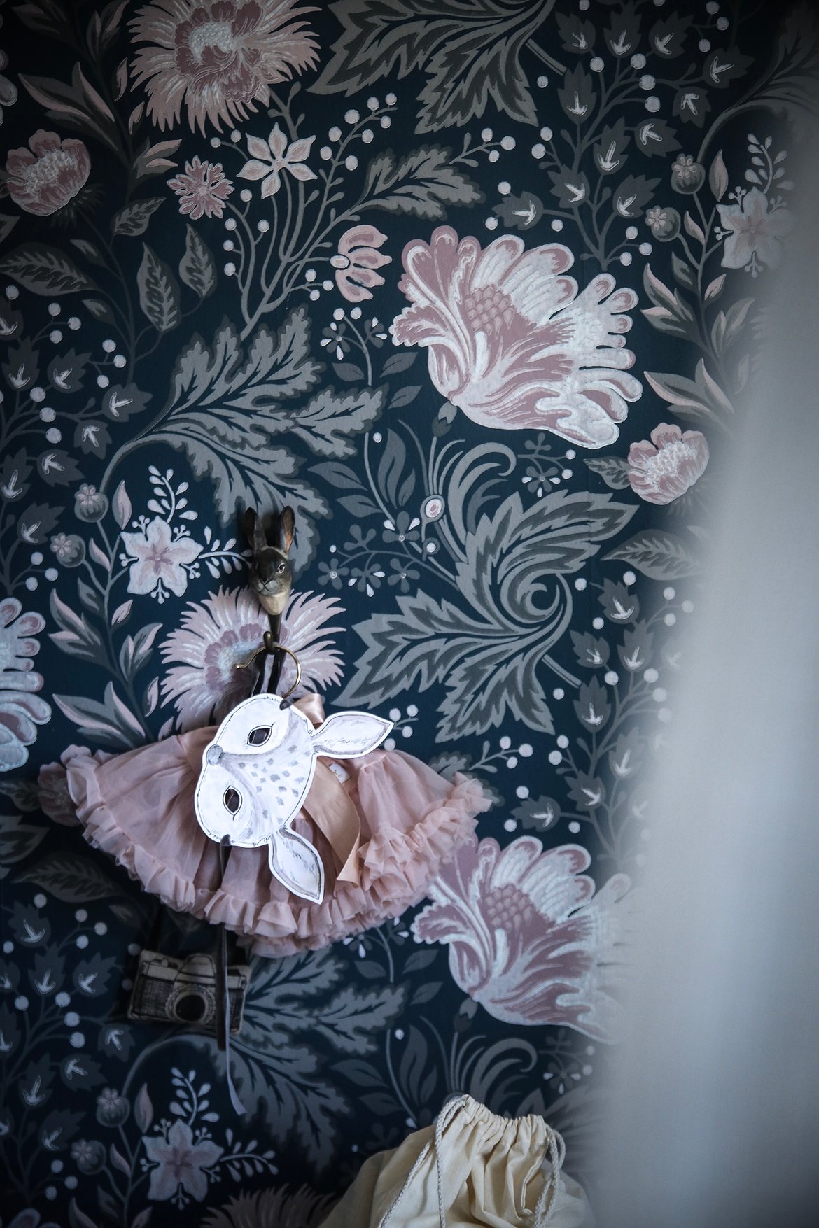 Ava Mörk Blogg - Sandberg Wallpaper Ava Wallpaper - HD Wallpaper 