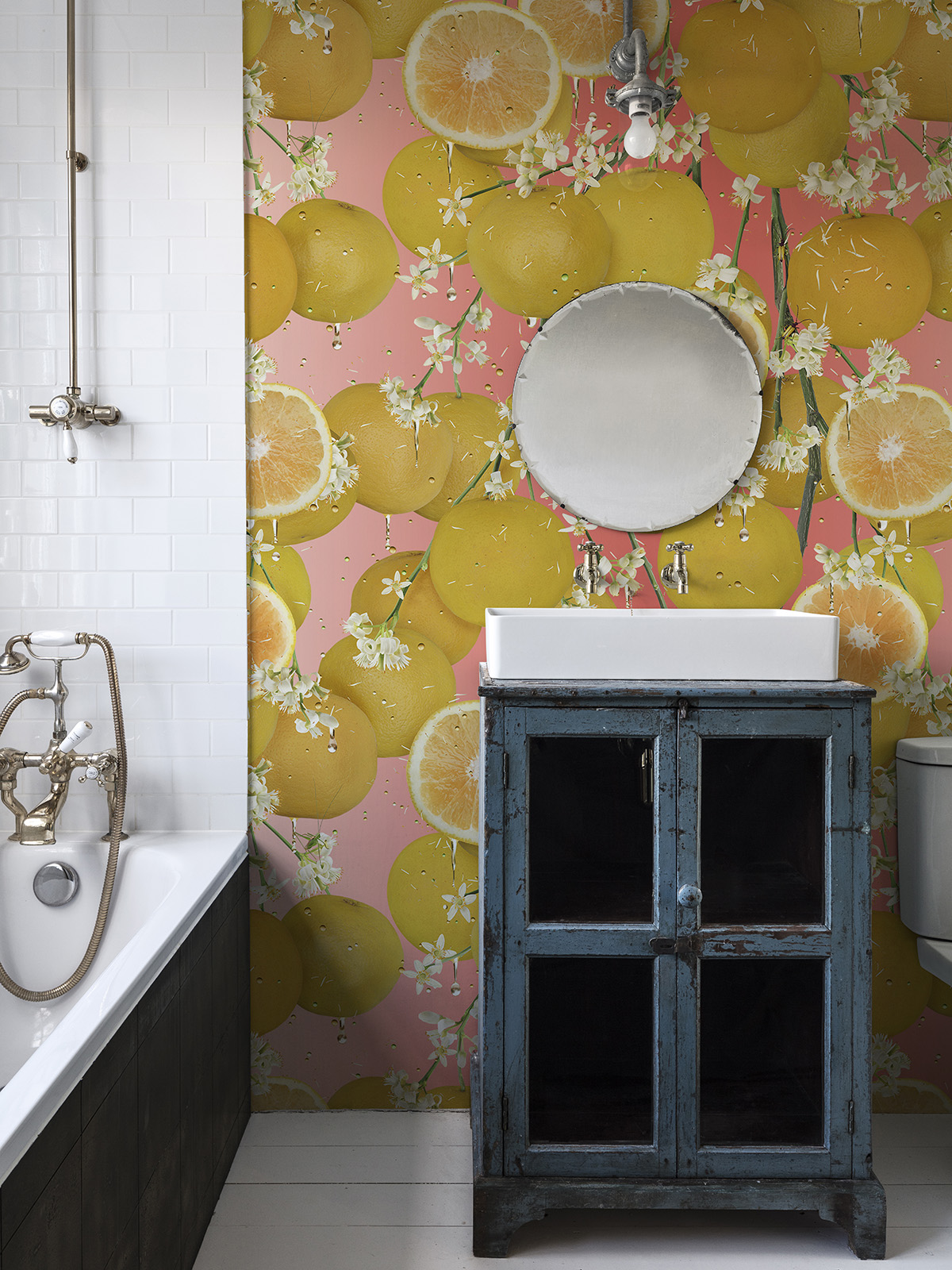 Wallpapered Bathrooms - HD Wallpaper 