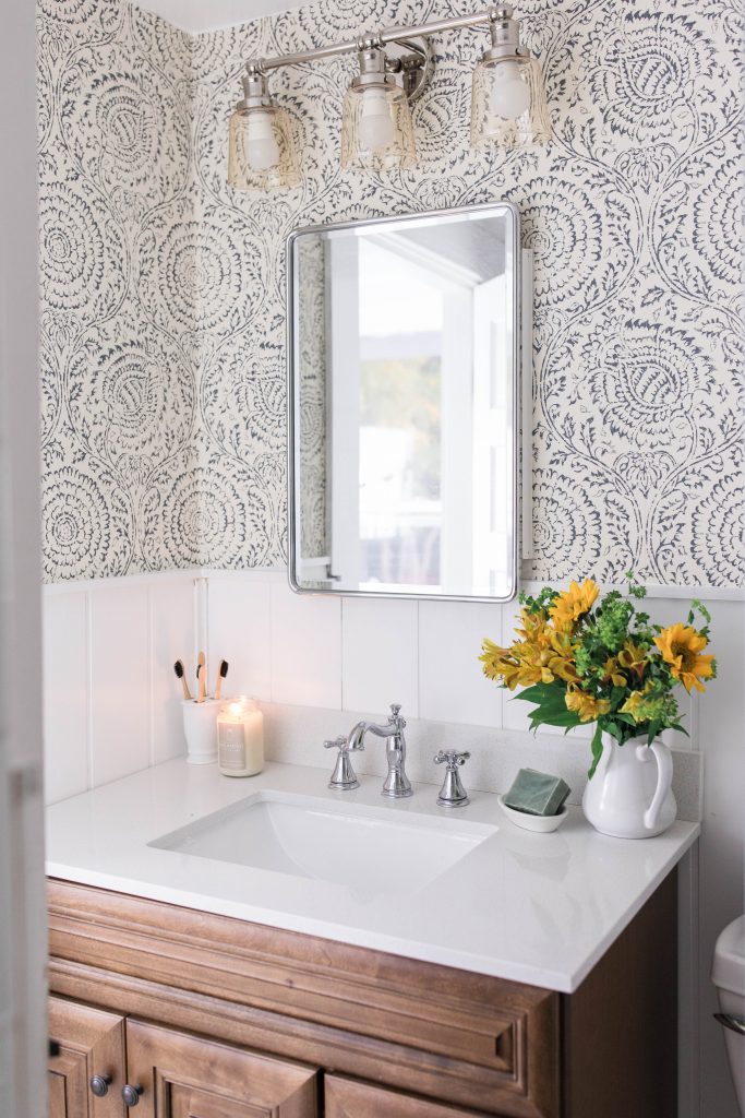Farmhouse Bathroom Shiplap Wallpaper Wood Vanity - Modern Farmhouse Wallpaper Bathroom - HD Wallpaper 