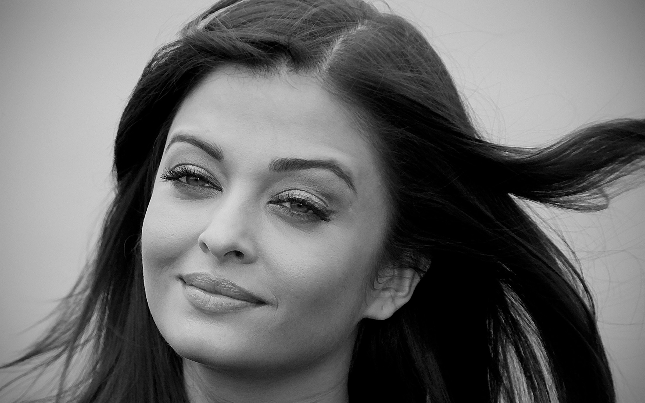 Hd Wallpaper Aishwarya Hd - HD Wallpaper 