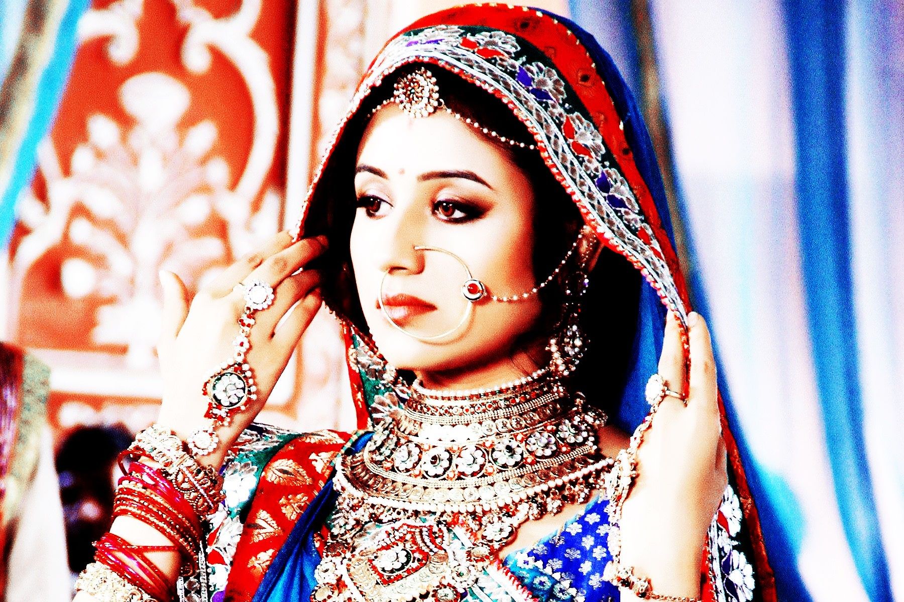 Paridhi Sharma As Jodha - HD Wallpaper 