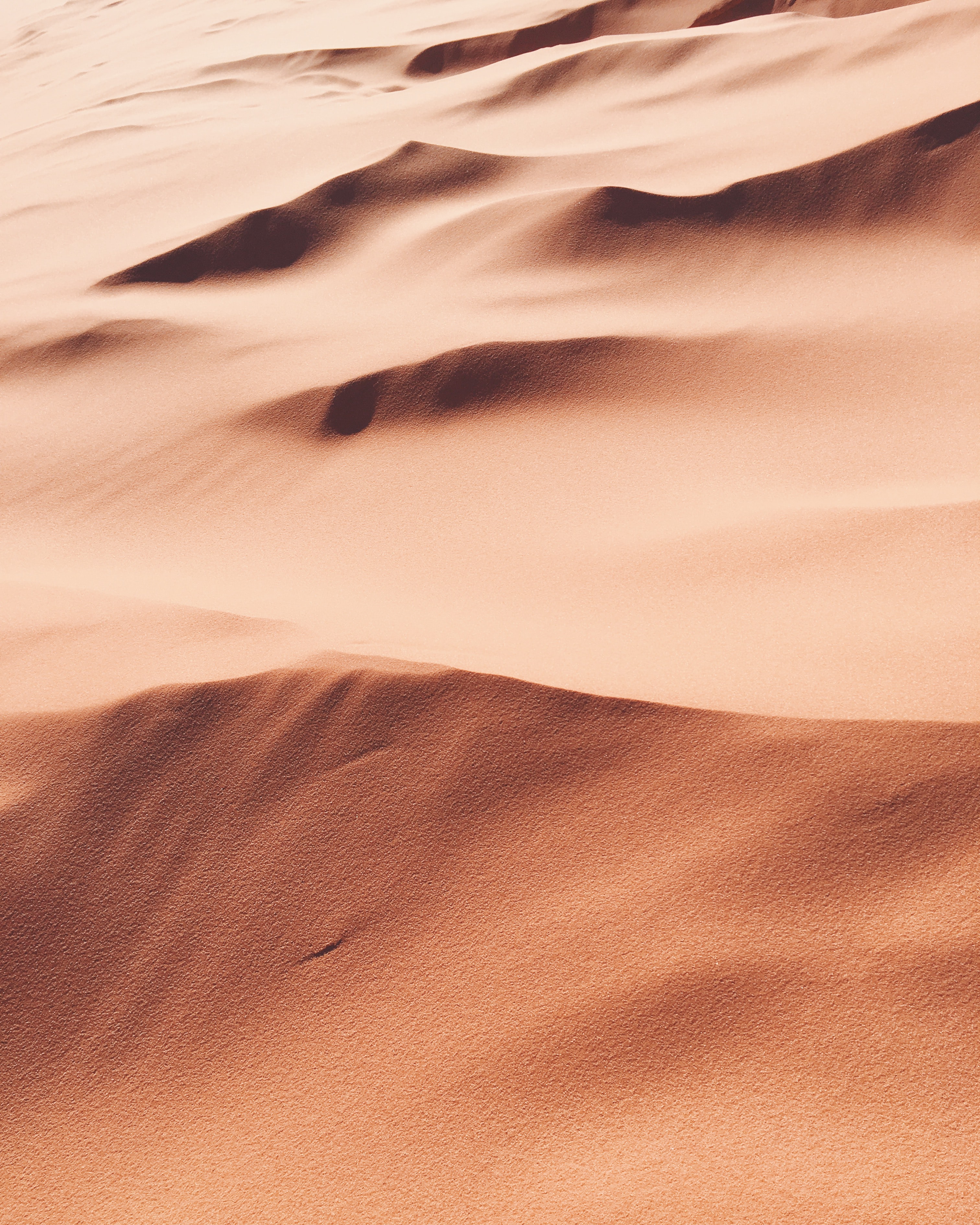 Sand Dunes Wallpaper Iphone - HD Wallpaper 