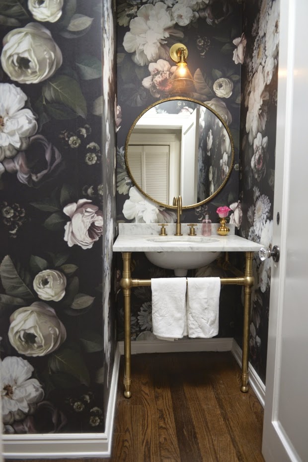 Dark Wallpaper Powder Room - HD Wallpaper 