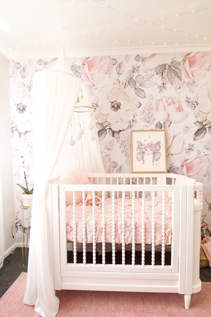 Sleepykins // Girl S Floral Nursery By Minnie And Me - Pink Floral Wallpaper For Nursery - HD Wallpaper 